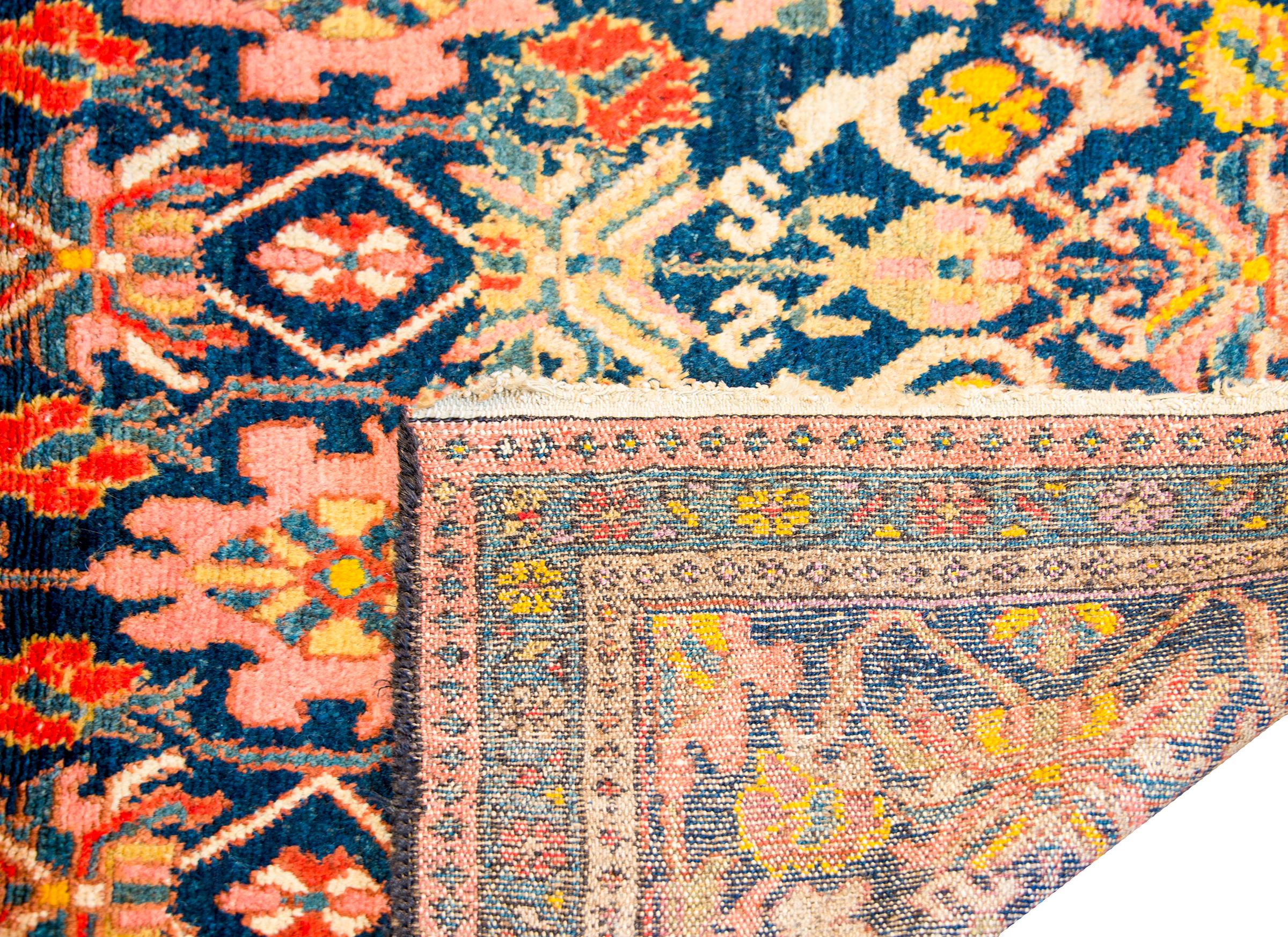 Amazing Early 20th Century Antique Malayer Rug 2