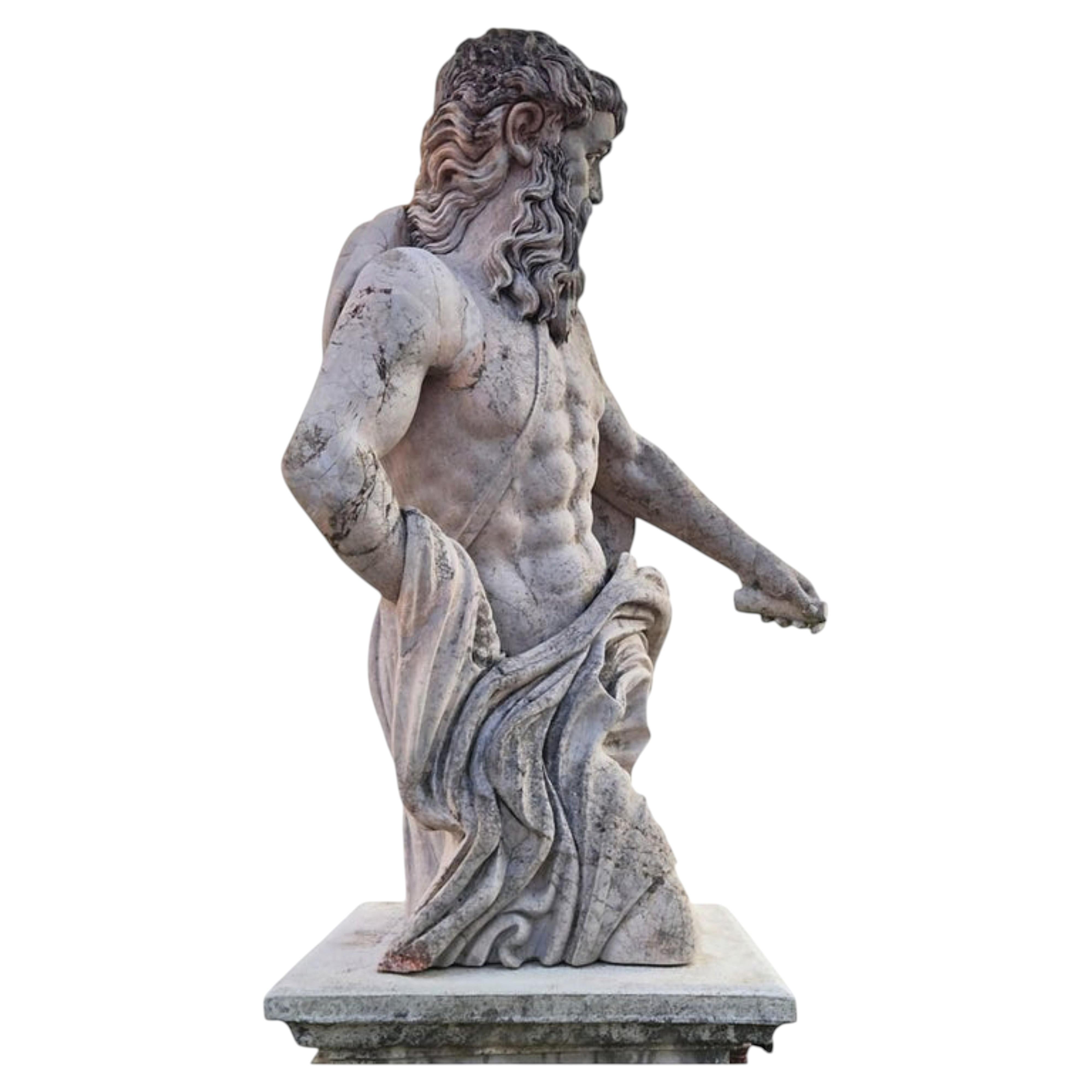 Superbe STATUE ITALIENNE DE ZEUS EN MARBRE DU DÉBUT DU 20e SIÈCLE AVEC BASE H : 217cm en vente
