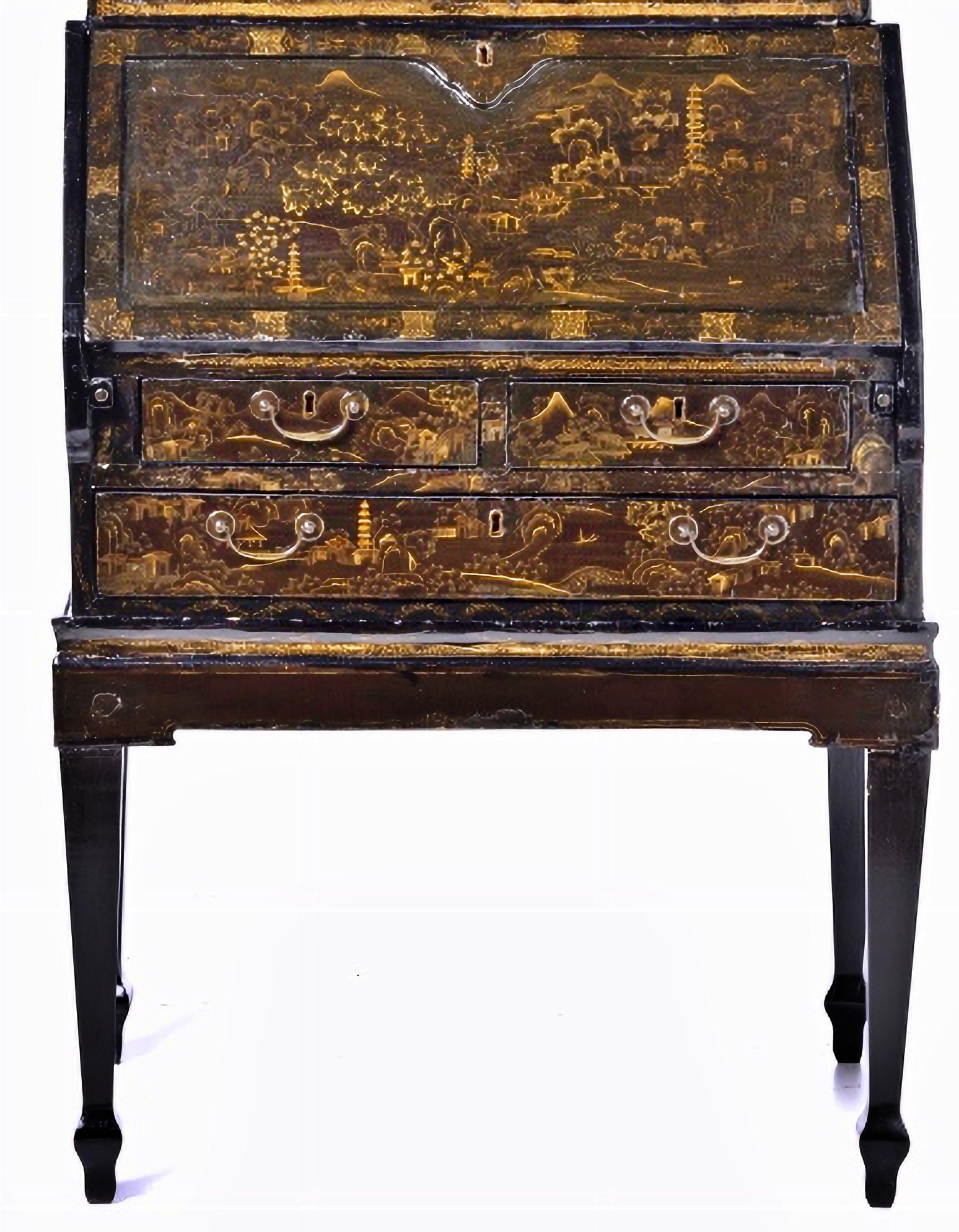 Chinese Export AMAZING ENGLISH STATIONERY BIN WITH LIFTING 18th Century For Sale