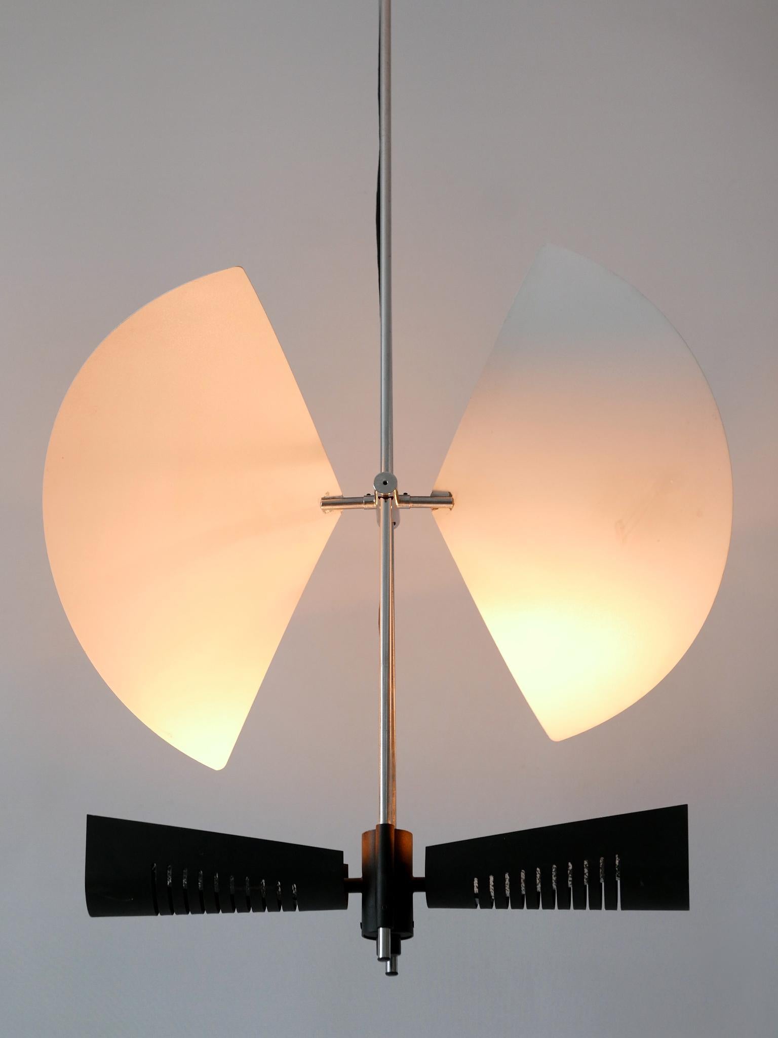 Incredibile lampadario ad ali di Garay 'Enterprise' o lampada da soffitto A. Garcia anni '80 in vendita 1