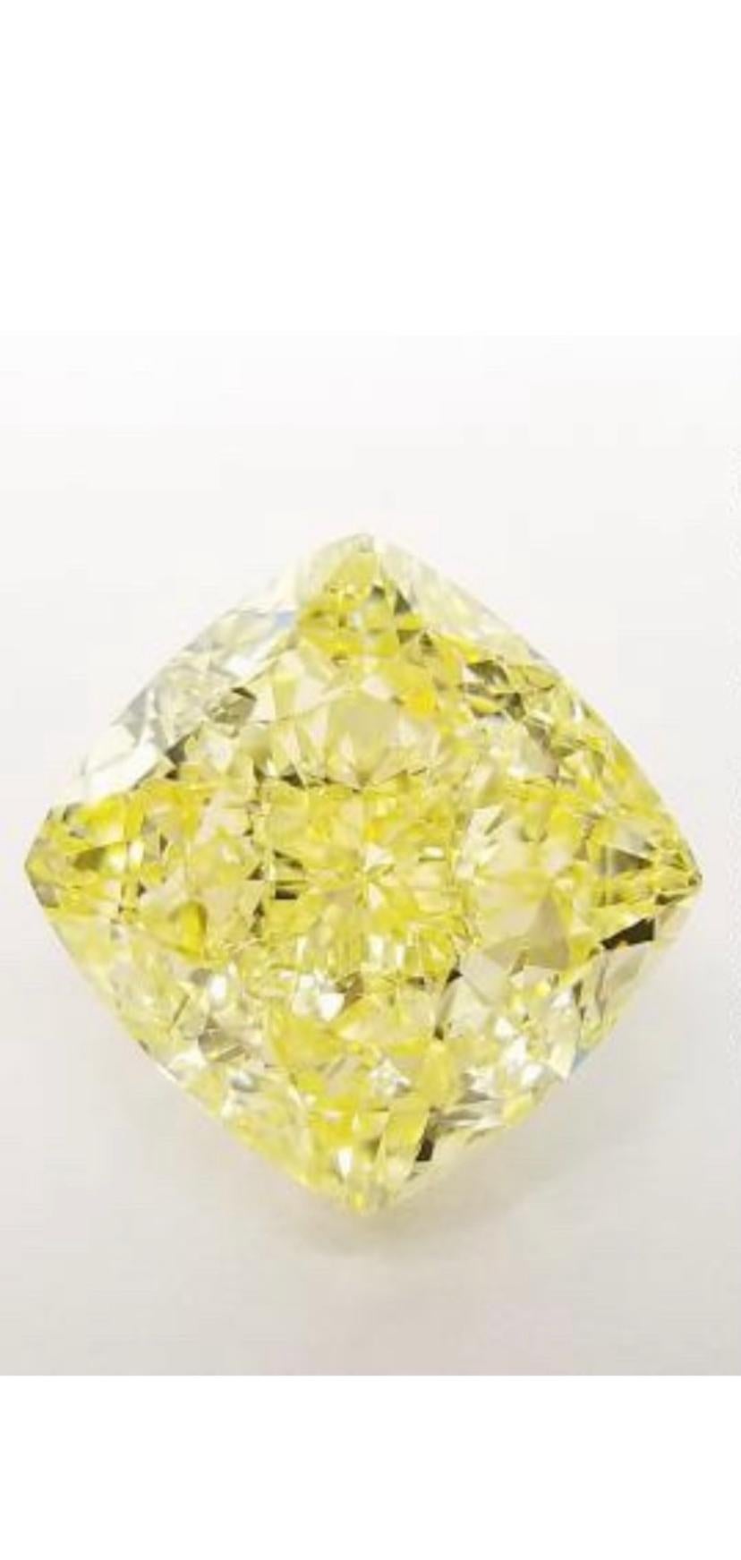 Cushion Cut Amazing GIA Certified 10, 01 Ct of Fancy Light Yellow Diamond For Sale