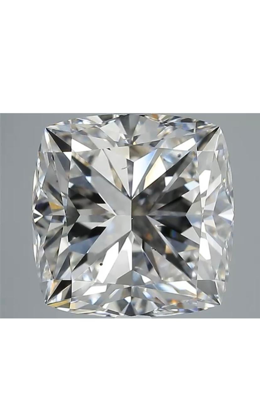 An very exclusive GIA certified natural diamond in cushion cut 5,01 carats, G color and VS2 clarity.

Complete with GIA report.
Investment stone.

Whosale price.
