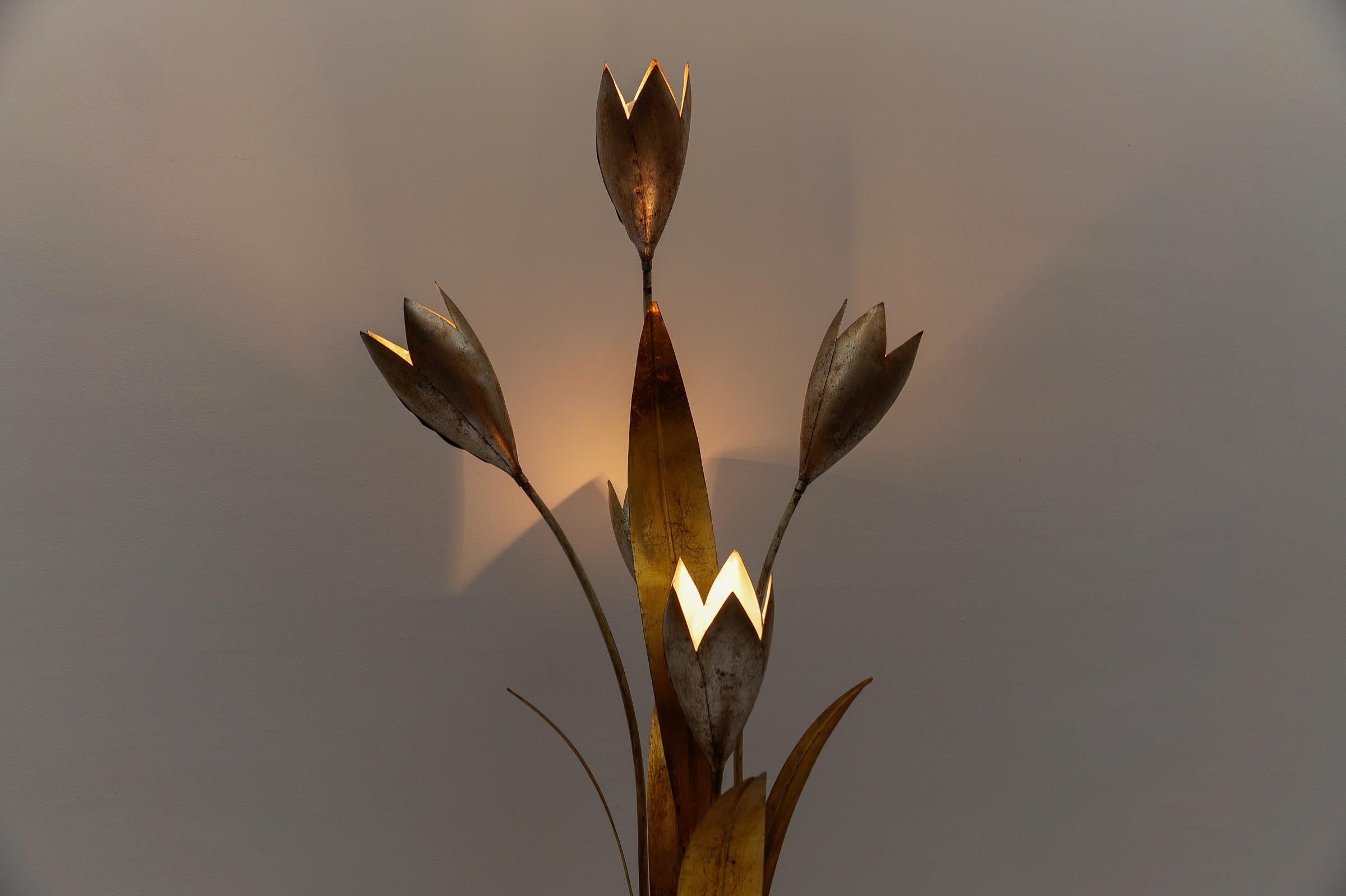 Incredibile lampada da terra floreale dorata di Hans Kögl, Germania, anni '60 in vendita 6