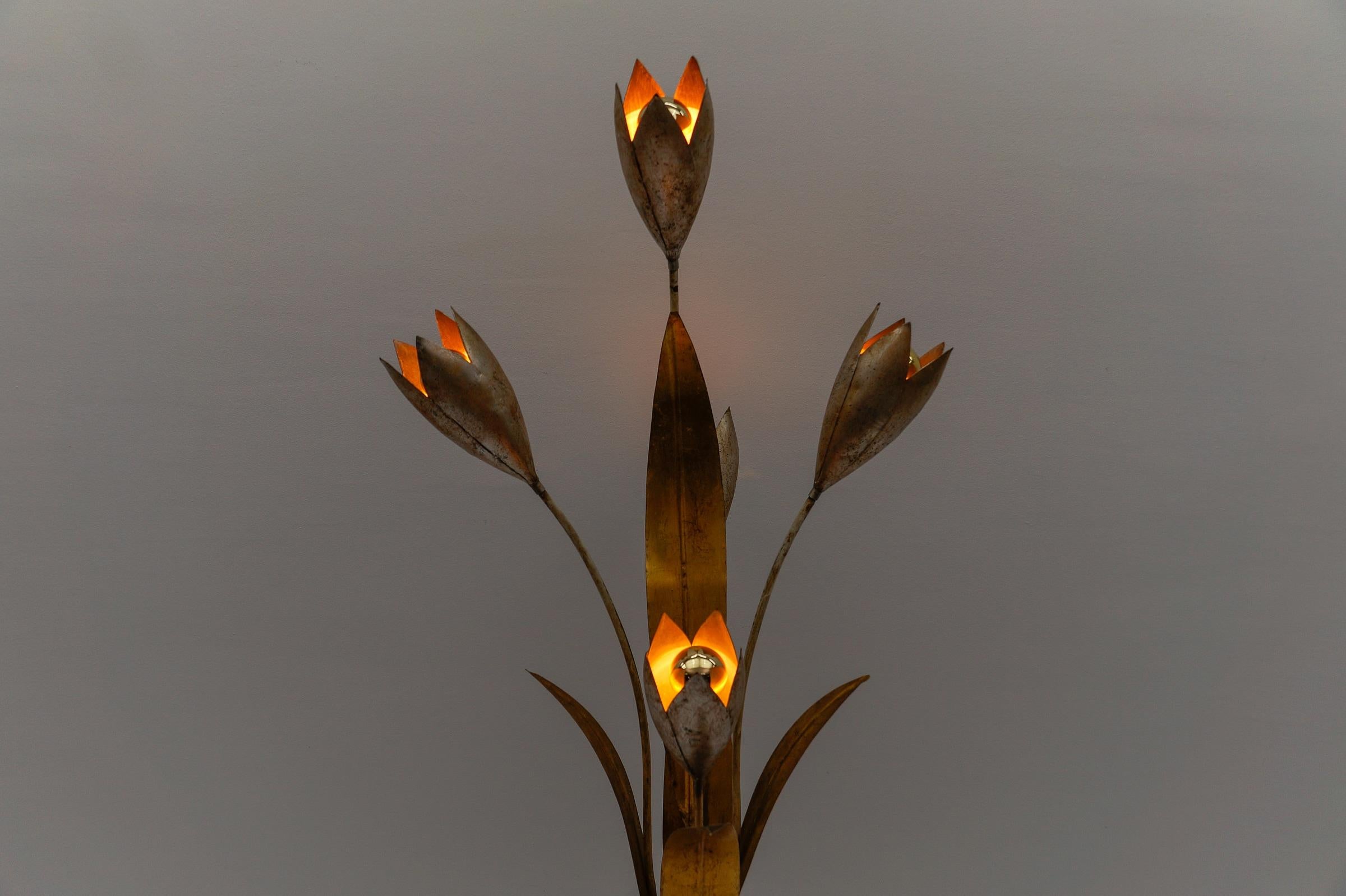 Incredibile lampada da terra floreale dorata di Hans Kögl, Germania, anni '60 in vendita 7