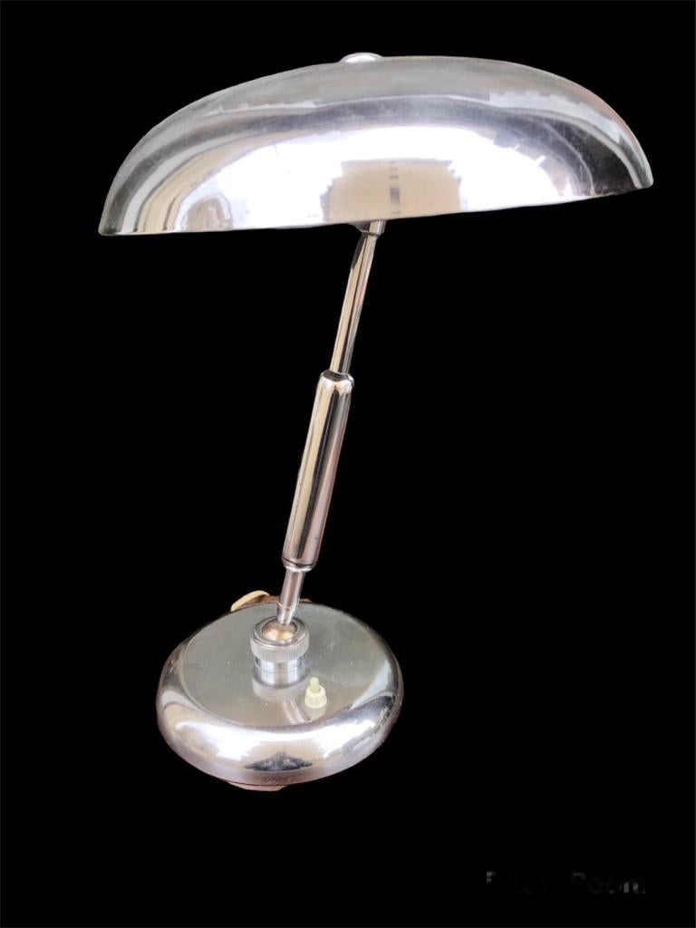Amazing Giovanni Michelucci Mid-Century Modern Chrome Table Lamp For Sale 4