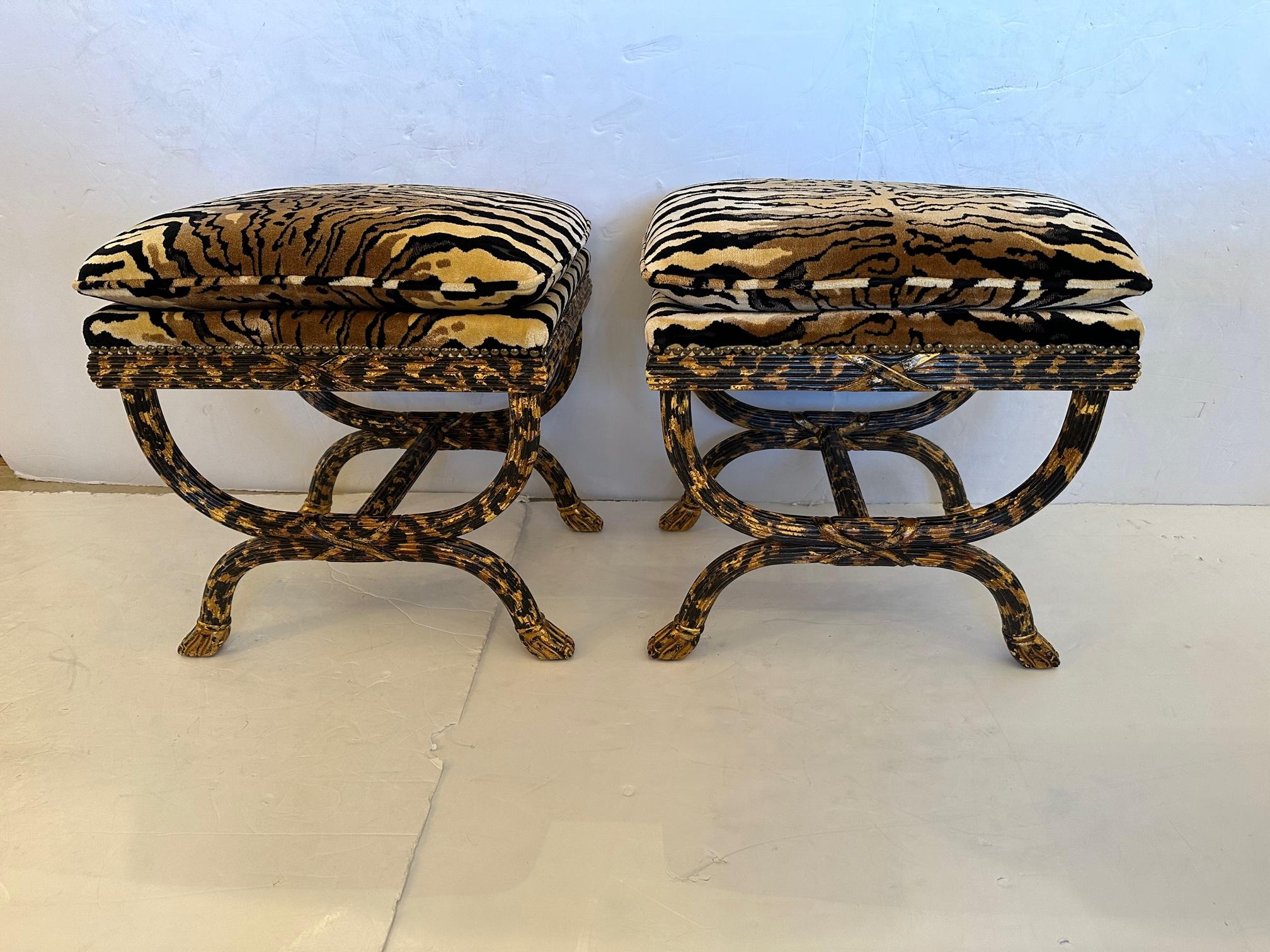 Amazing Glam Pair of Neoclassical Animal Print Ottomans by William Switzer In Good Condition In Hopewell, NJ