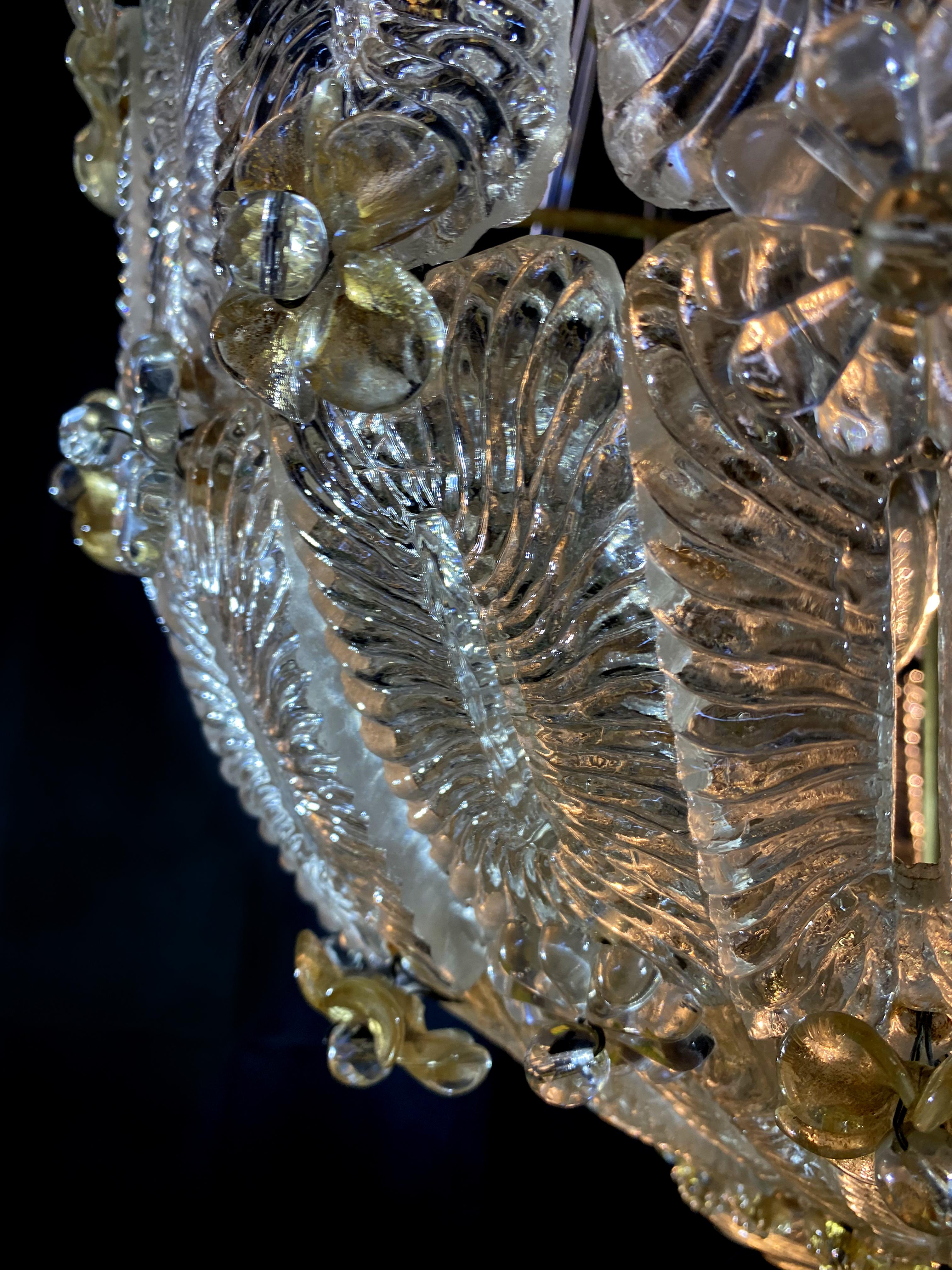 Amazing Glass Flower Chandelier with Gold Inclusions, Murano, 1950s For Sale 8