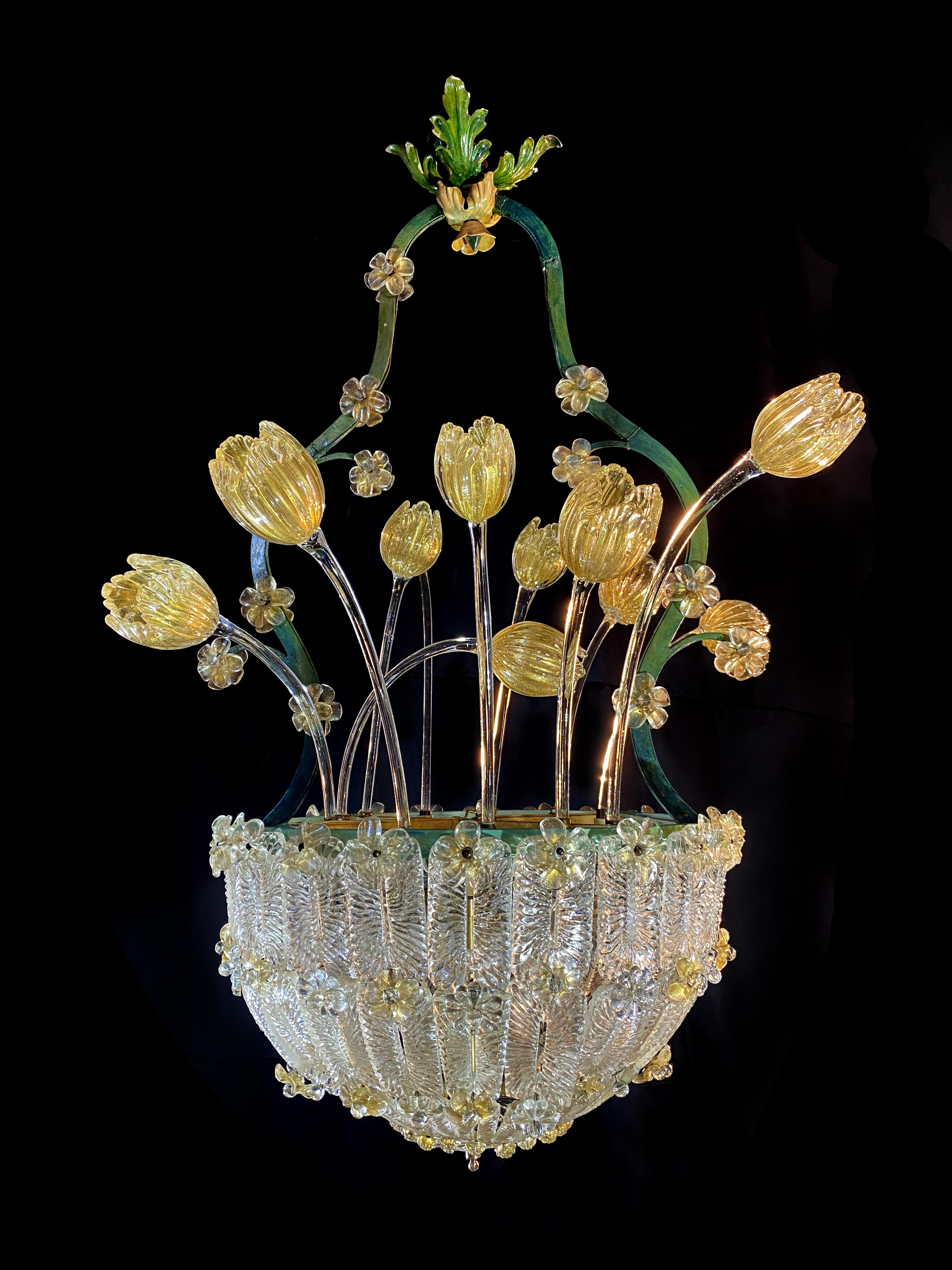 Amazing Glass Flower Chandelier with Gold Inclusions, Murano, 1950s For Sale 10