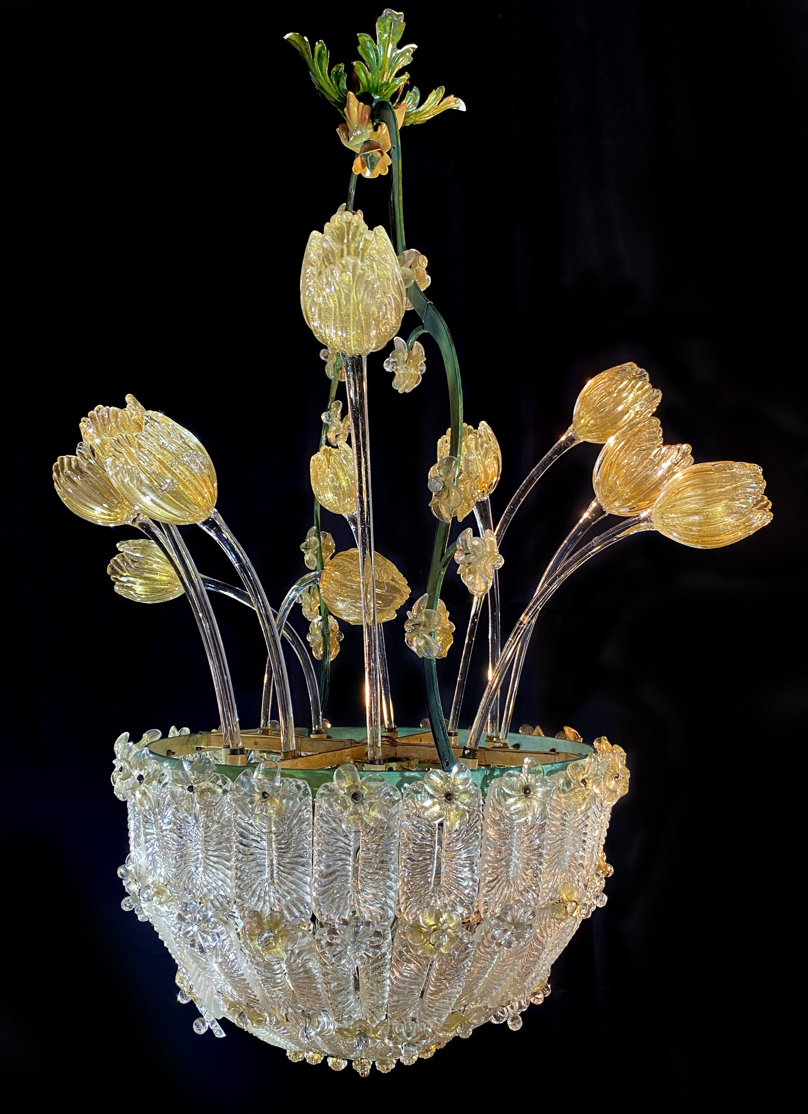Amazing Glass Flower Chandelier with Gold Inclusions, Murano, 1950s For Sale 11