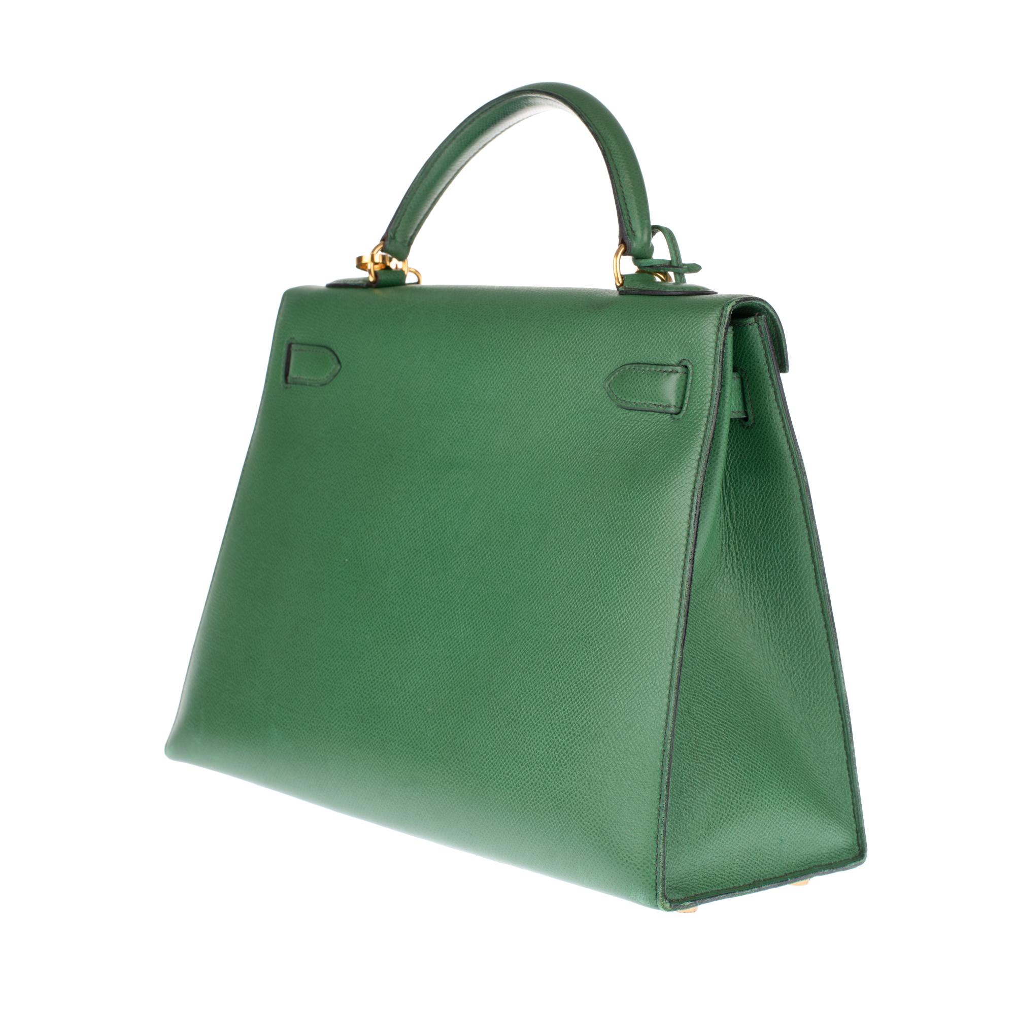 Amazing handbag Hermès Kelly 32 sellier with strap in green courchevel leather ! In Good Condition In Paris, IDF