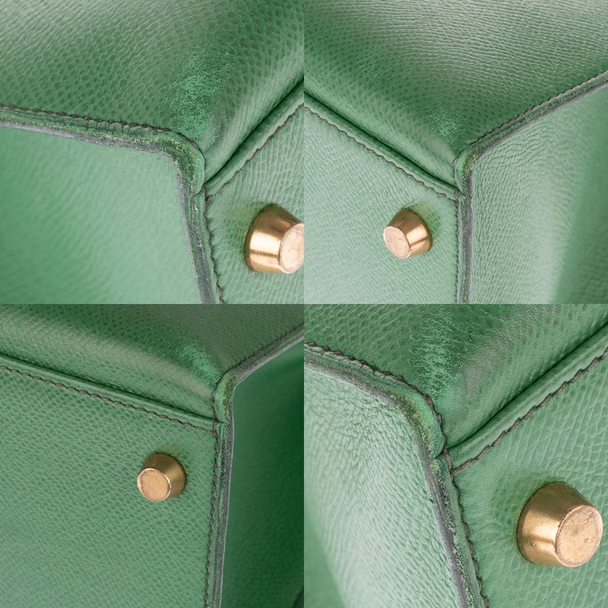 Amazing handbag Hermès Kelly 32 sellier with strap in green courchevel leather ! 1