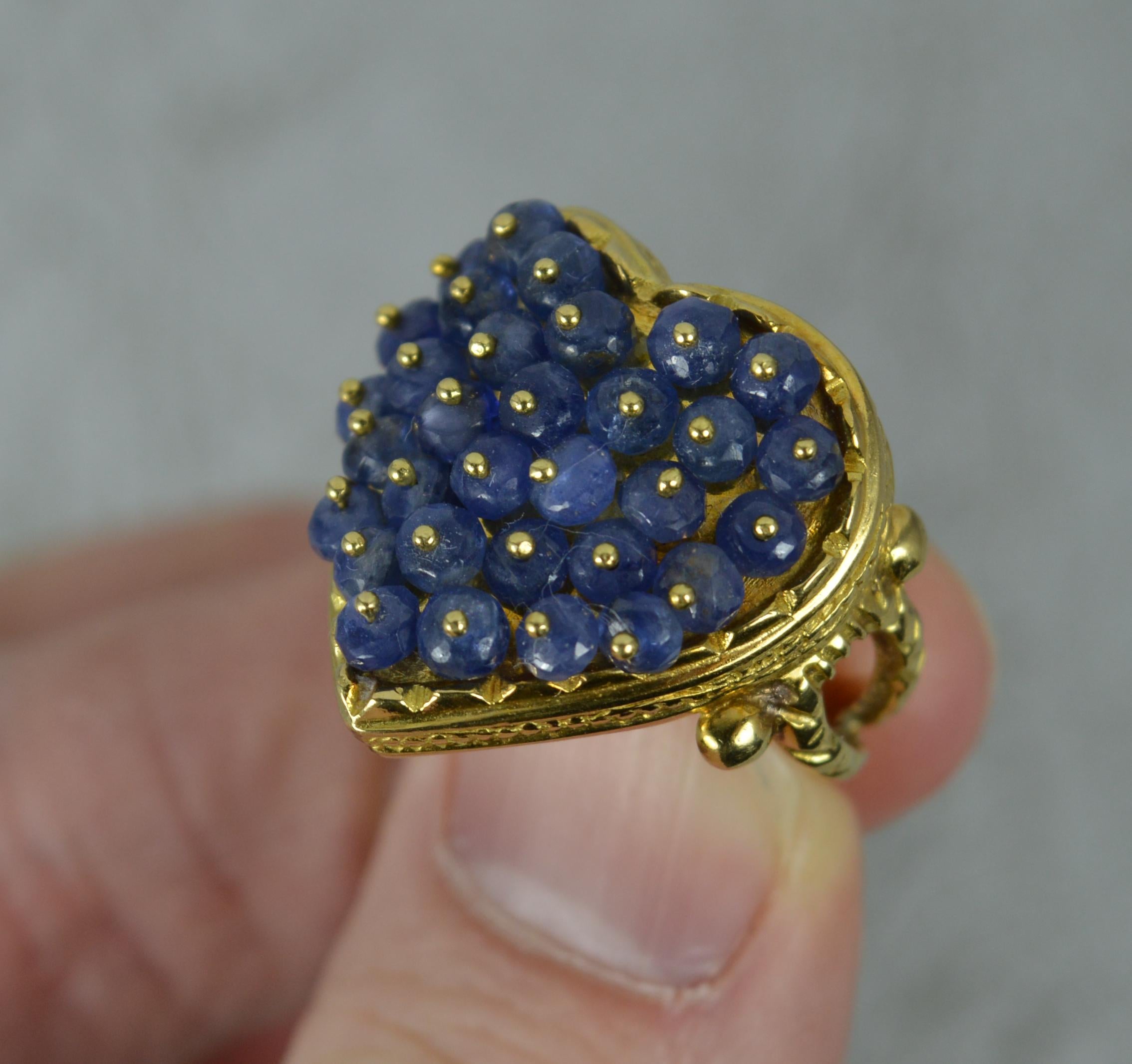 Amazing Heavy 18 Carat Gold and Sapphire Bead Heart Shape Cluster Ring 4