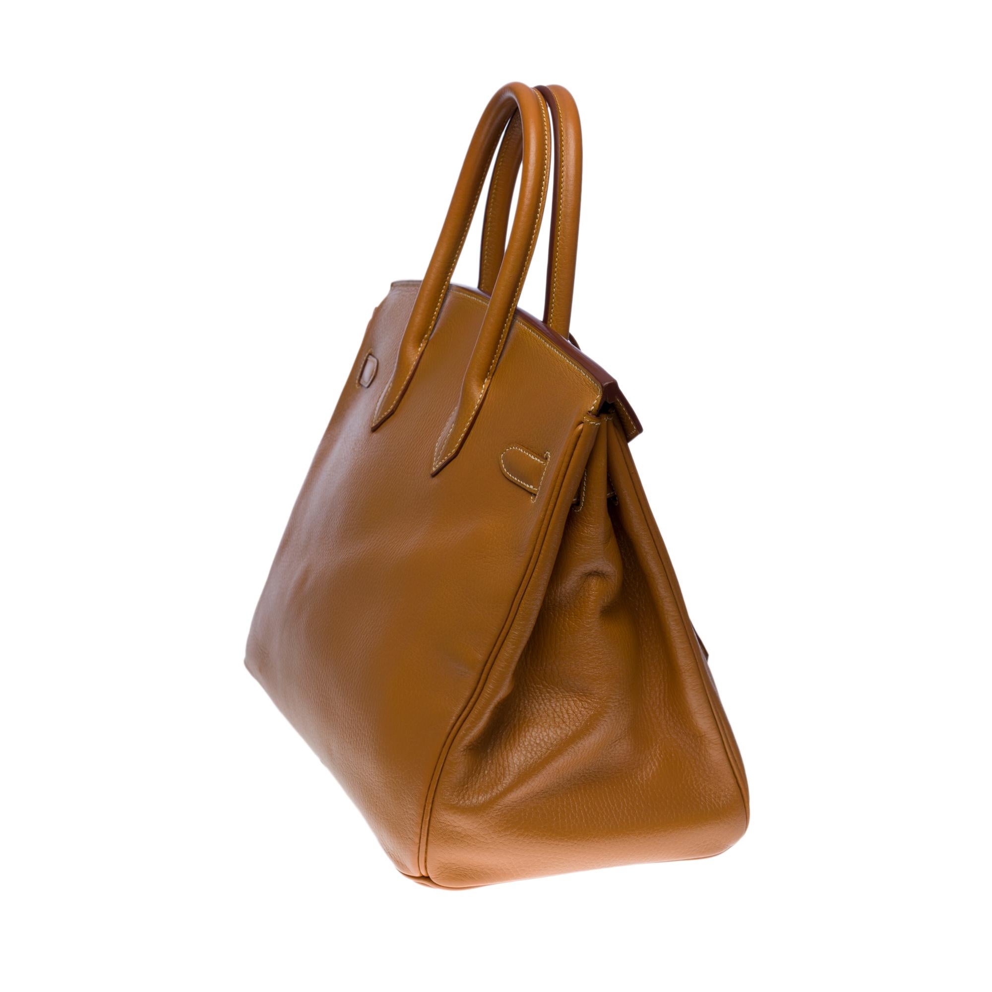 Amazing Hermès Birkin 35 handbag in Gold Vache Ardennes leather, GHW In Good Condition In Paris, IDF