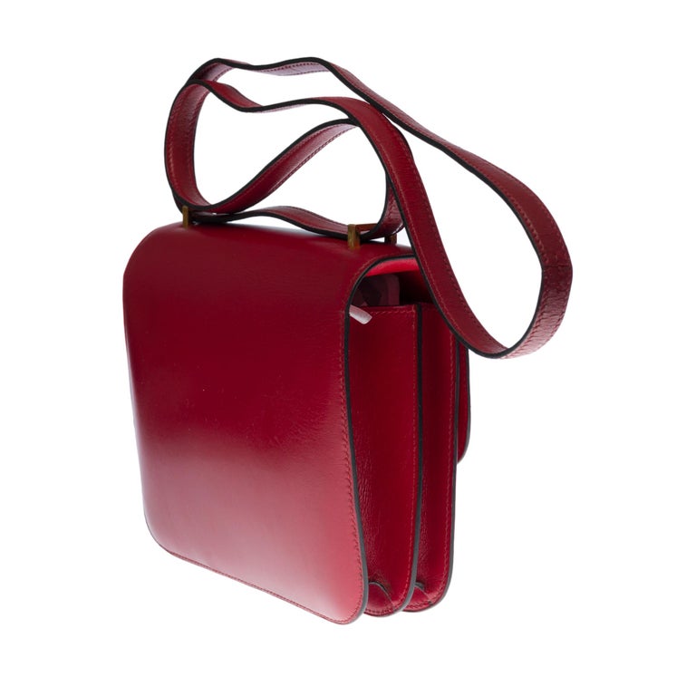 Constance leather handbag Hermès Burgundy in Leather - 24886653