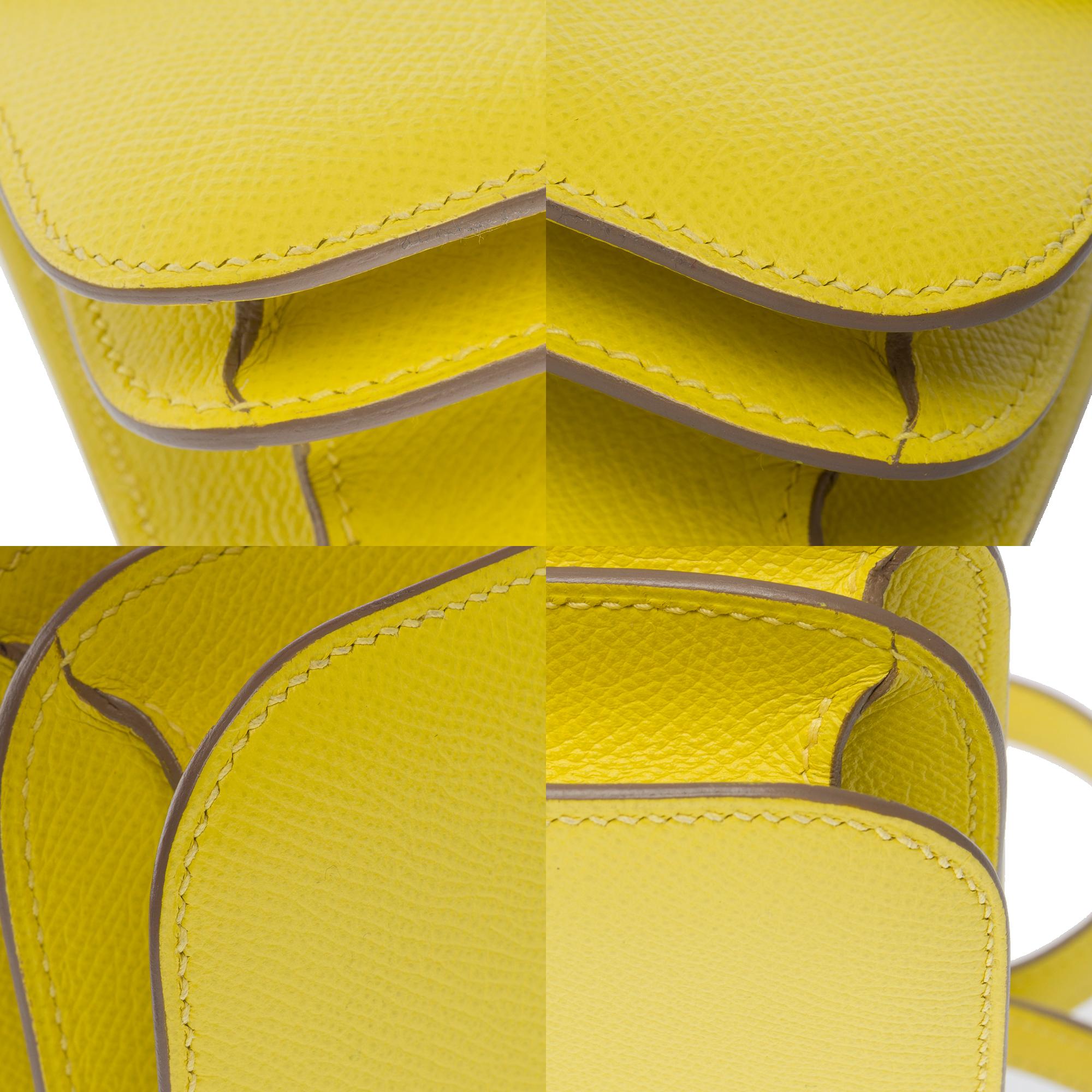 Amazing Hermes Constance Mini 18 shoulder bag in lime epsom leather, SHW For Sale 6