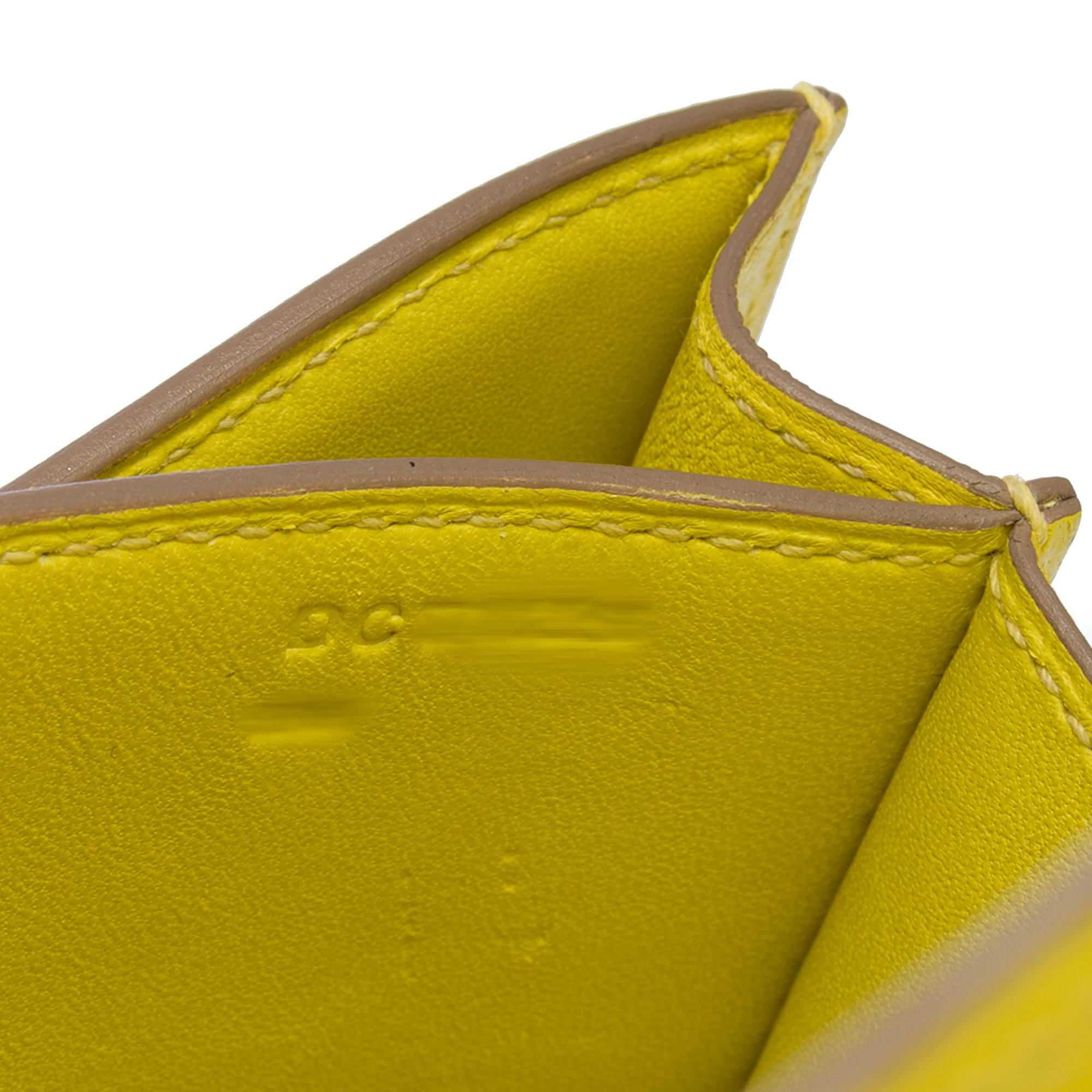 Amazing Hermes Constance Mini 18 shoulder bag in lime epsom leather, SHW For Sale 2
