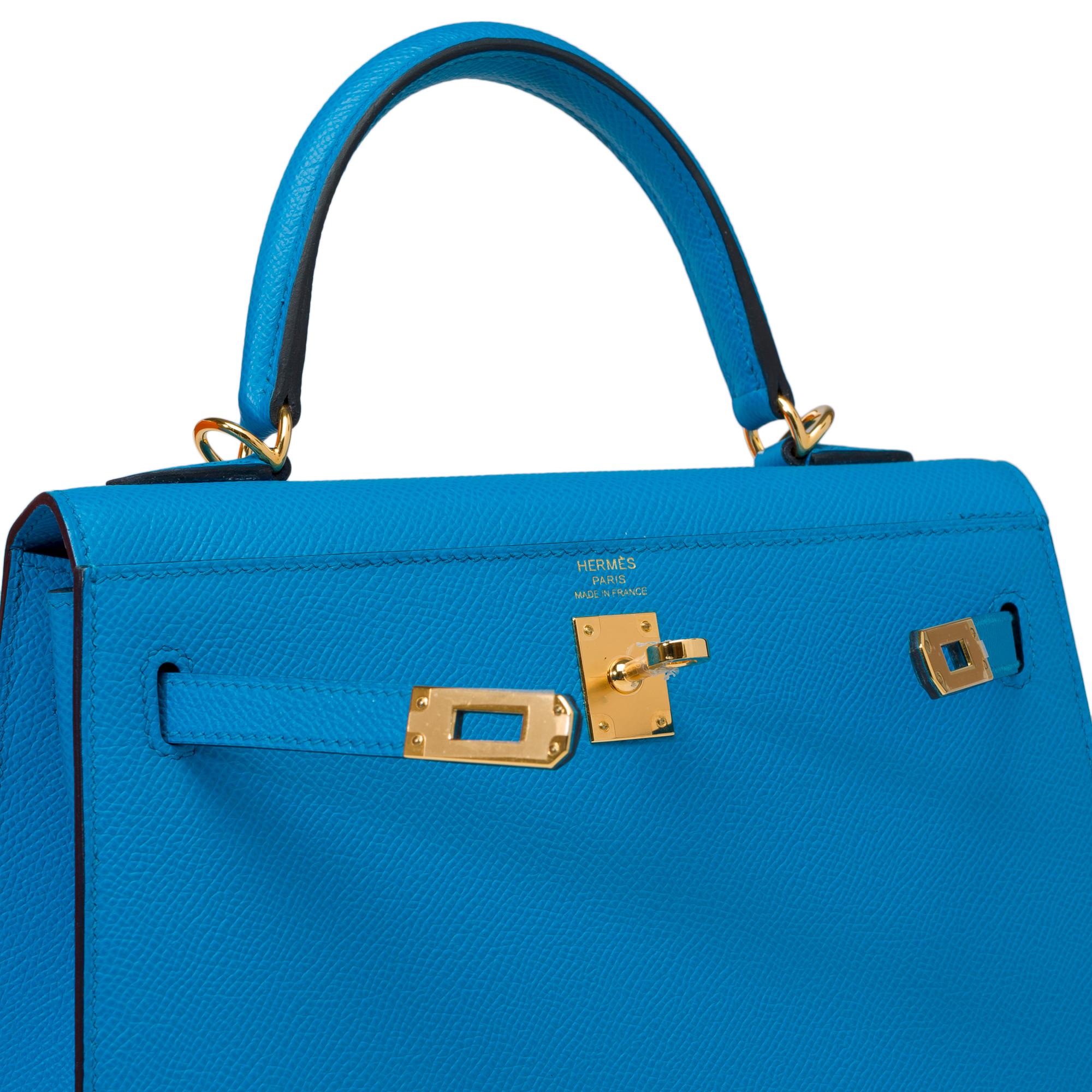 Amazing Hermès Kelly 25 handbag strap in Blue Frida Epsom calf leather, GHW For Sale 3