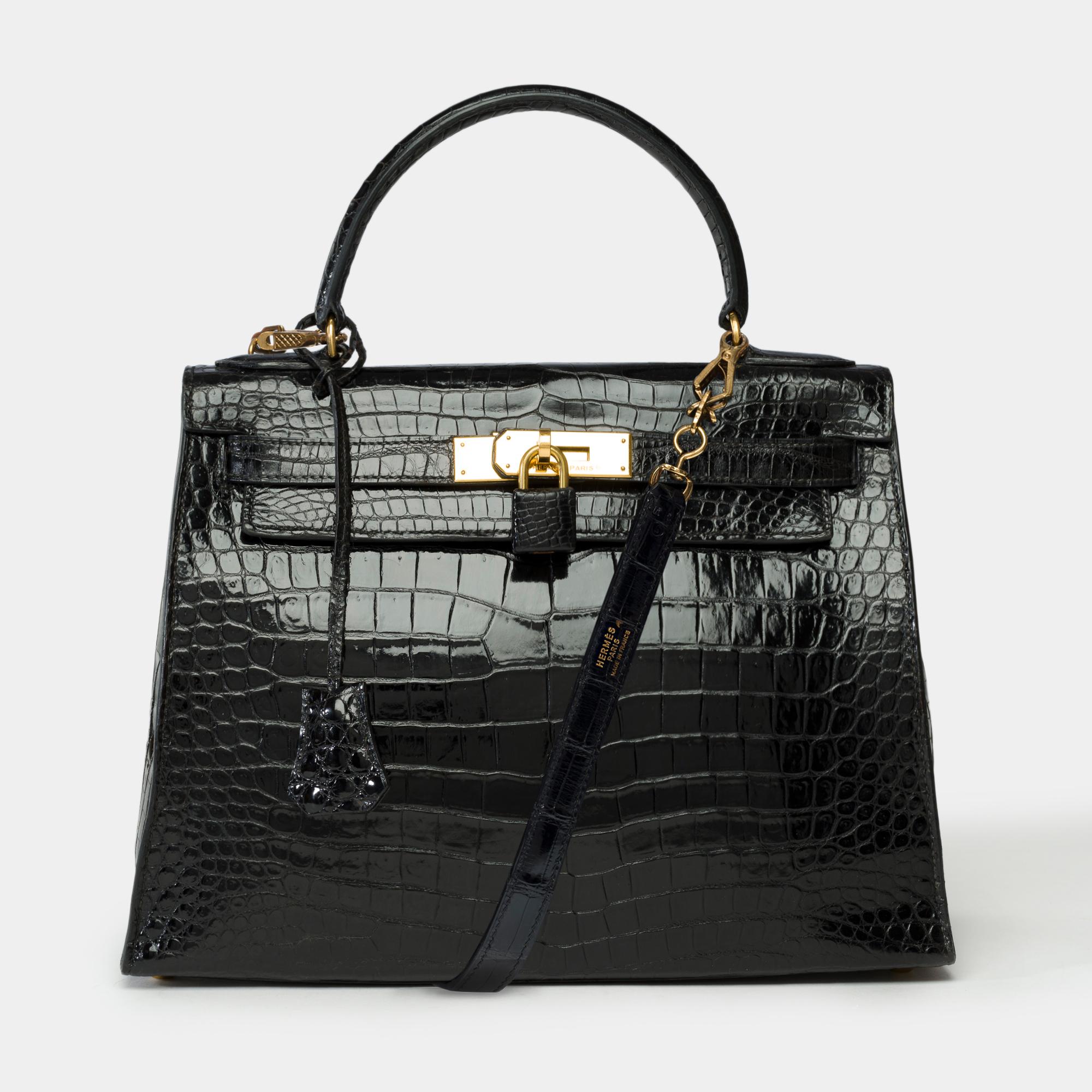 Amazing Hermes Kelly 28 sellier handbag strap in black Crocodile Porosus, GHW In Good Condition In Paris, IDF