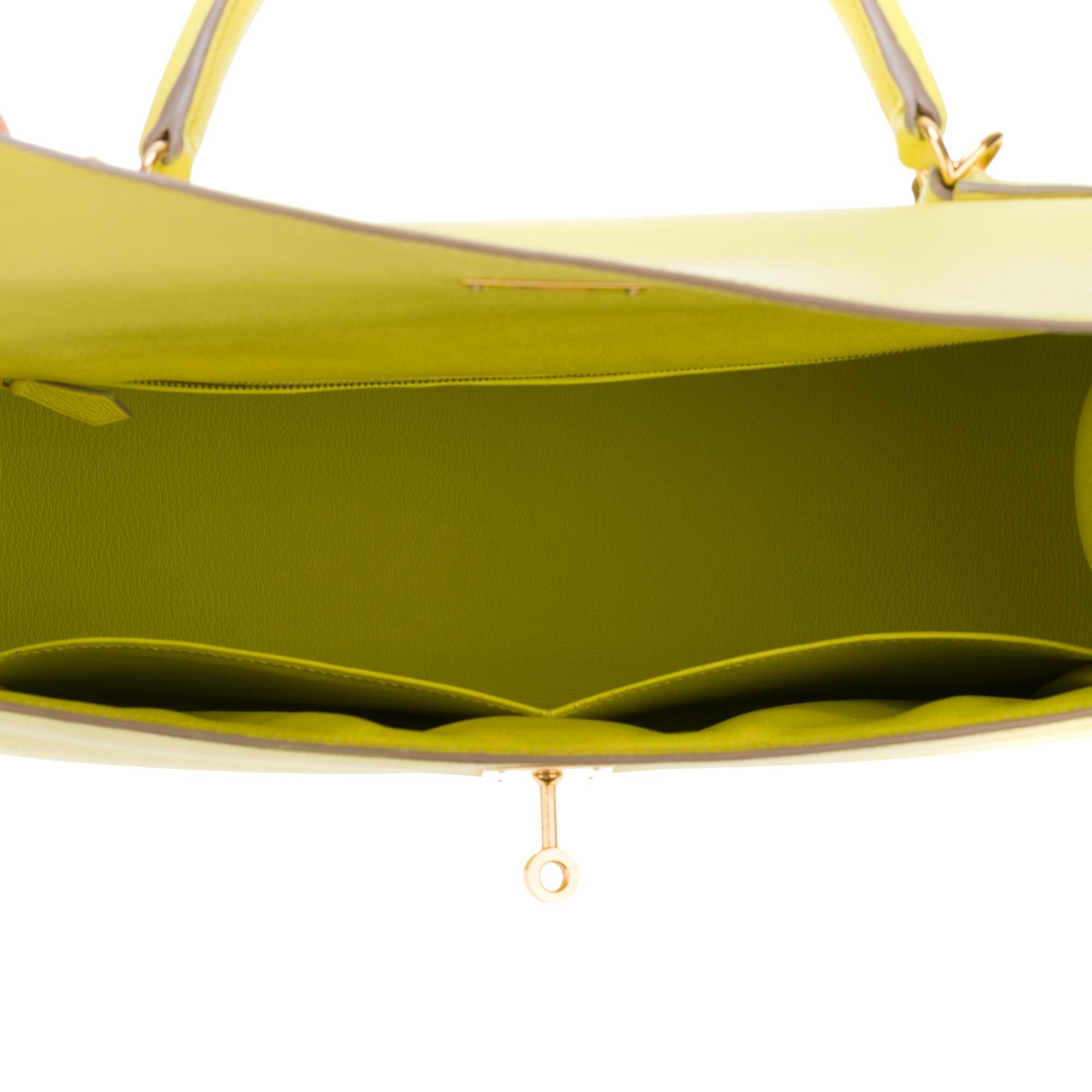 Erstaunlich Hermès Kelly 35 Handtasche mit Gurt in epsom gelb Zitrone Farbe, GHW ! im Zustand „Gut“ in Paris, IDF