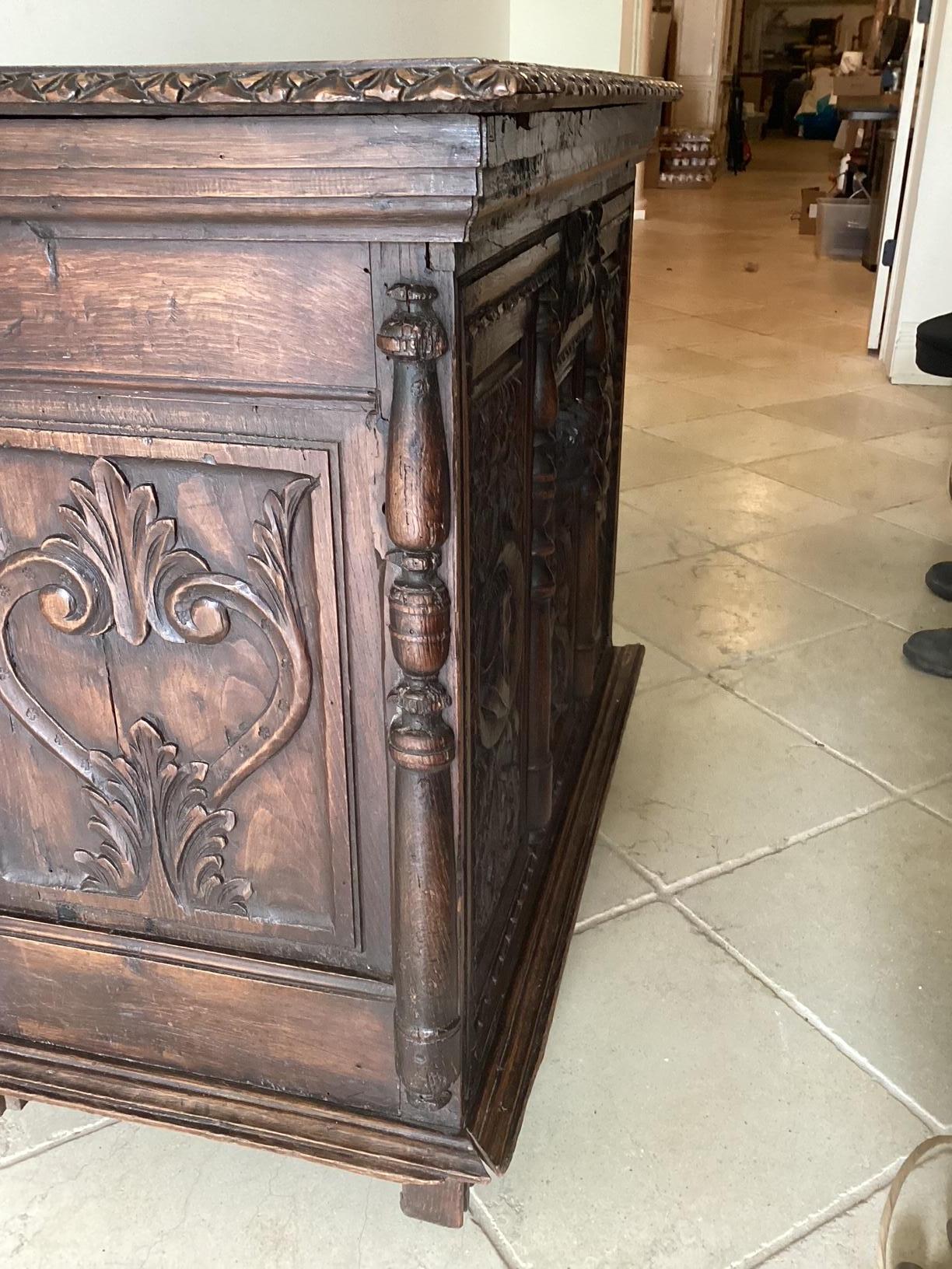 Amazing Highly Carved 19th Century French Trunk In Good Condition For Sale In Hopewell, NJ