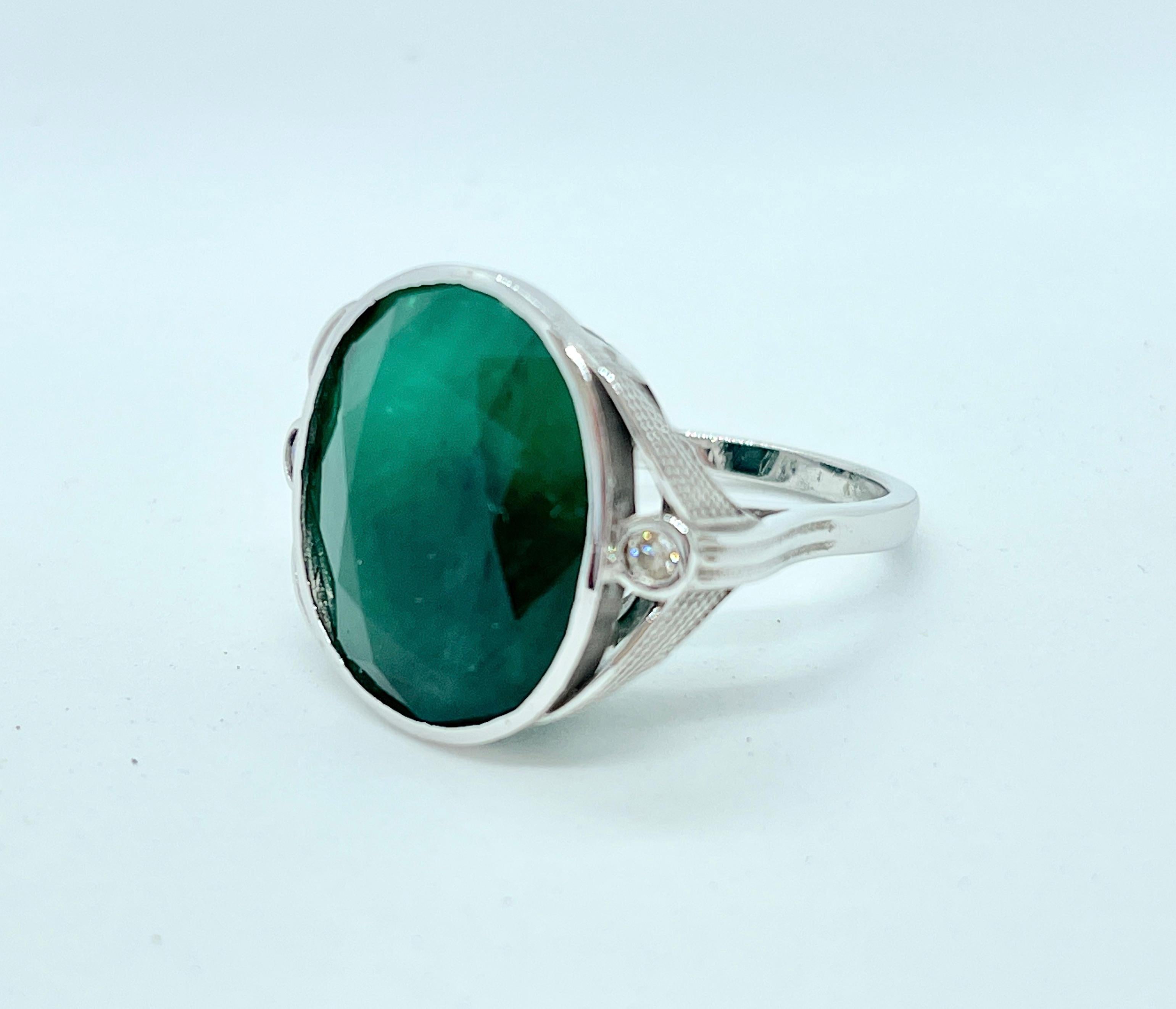 Amazing Huge 20CT Natural Emerald Diamond Ring 9ct White Gold with Valuation For Sale 4