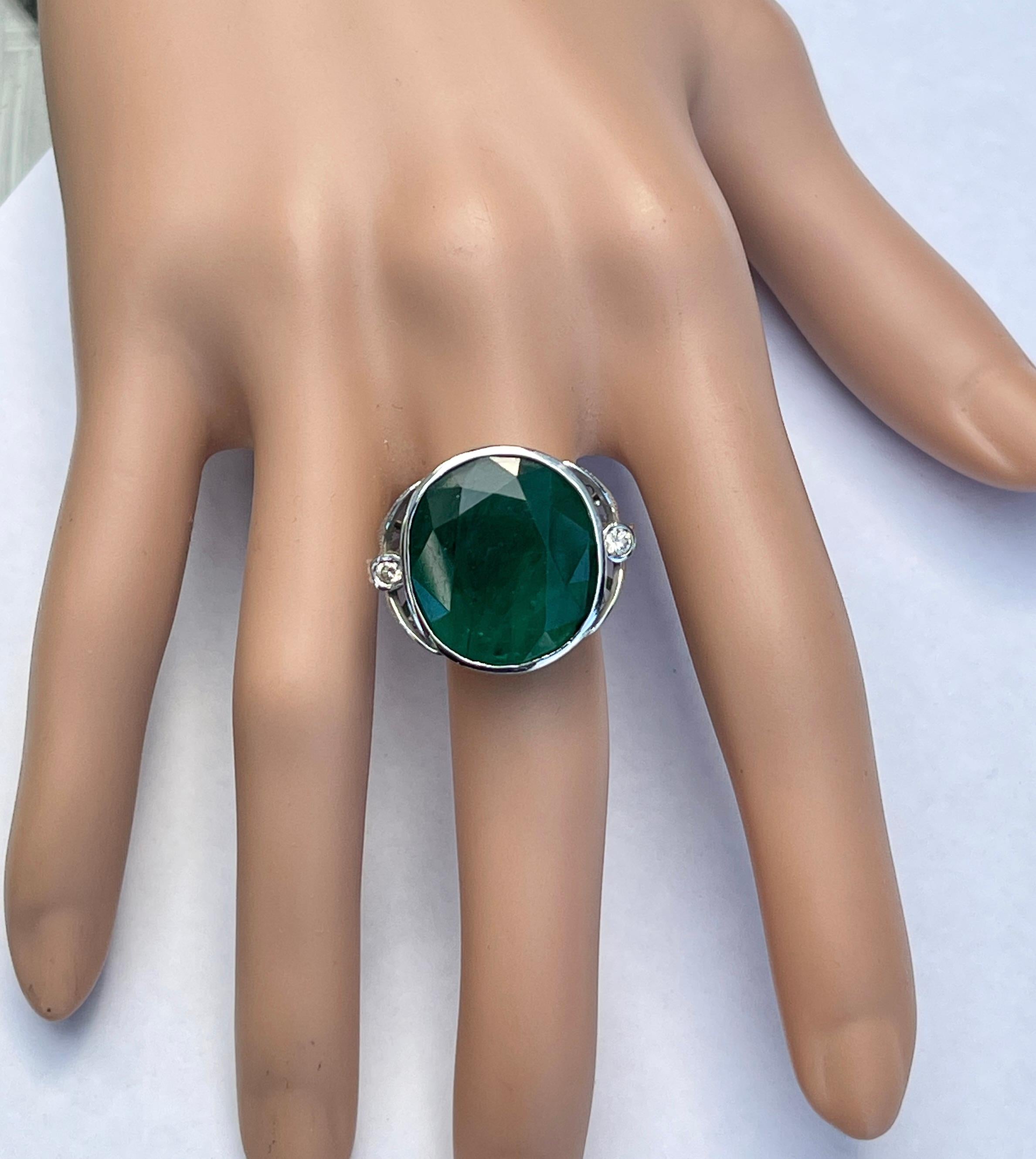 Women's Amazing Huge 20CT Natural Emerald Diamond Ring 9ct White Gold with Valuation For Sale