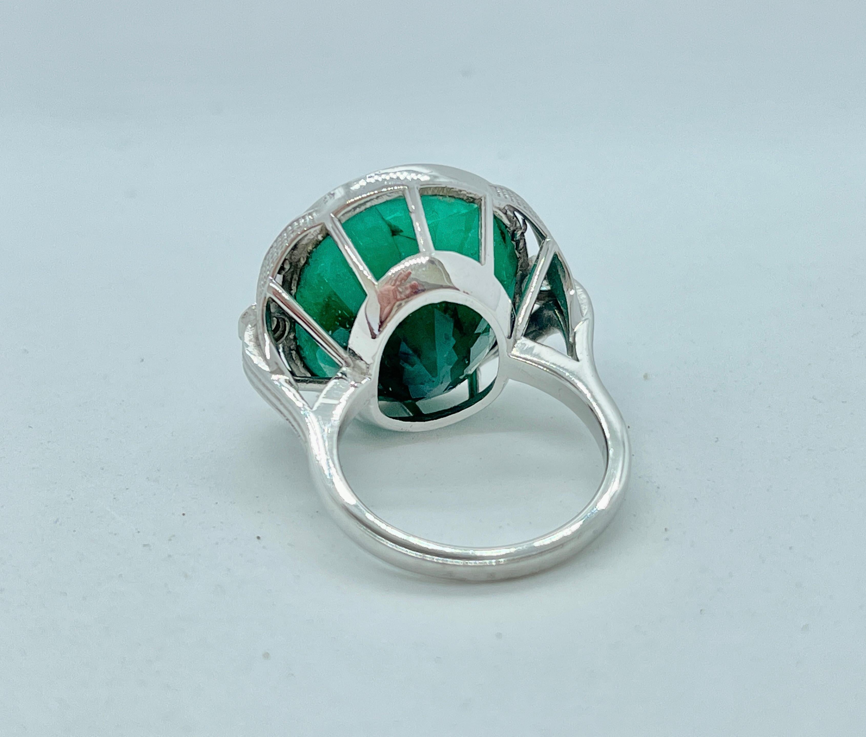 Amazing Huge 20CT Natural Emerald Diamond Ring 9ct White Gold with Valuation For Sale 3
