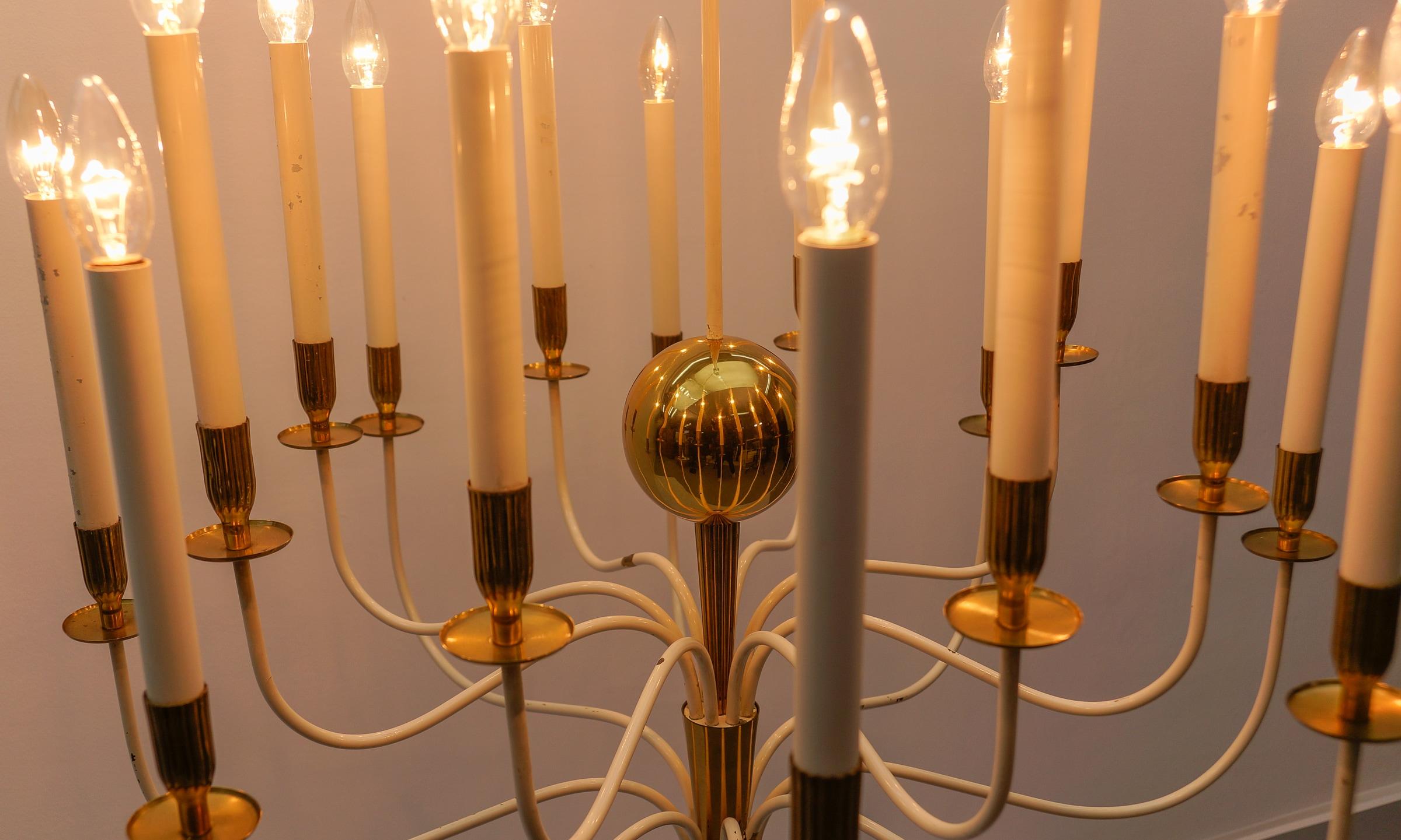 Incredibile lampadario enorme di Vereinigte Werkstätten München, Germania anni '50 in vendita 4