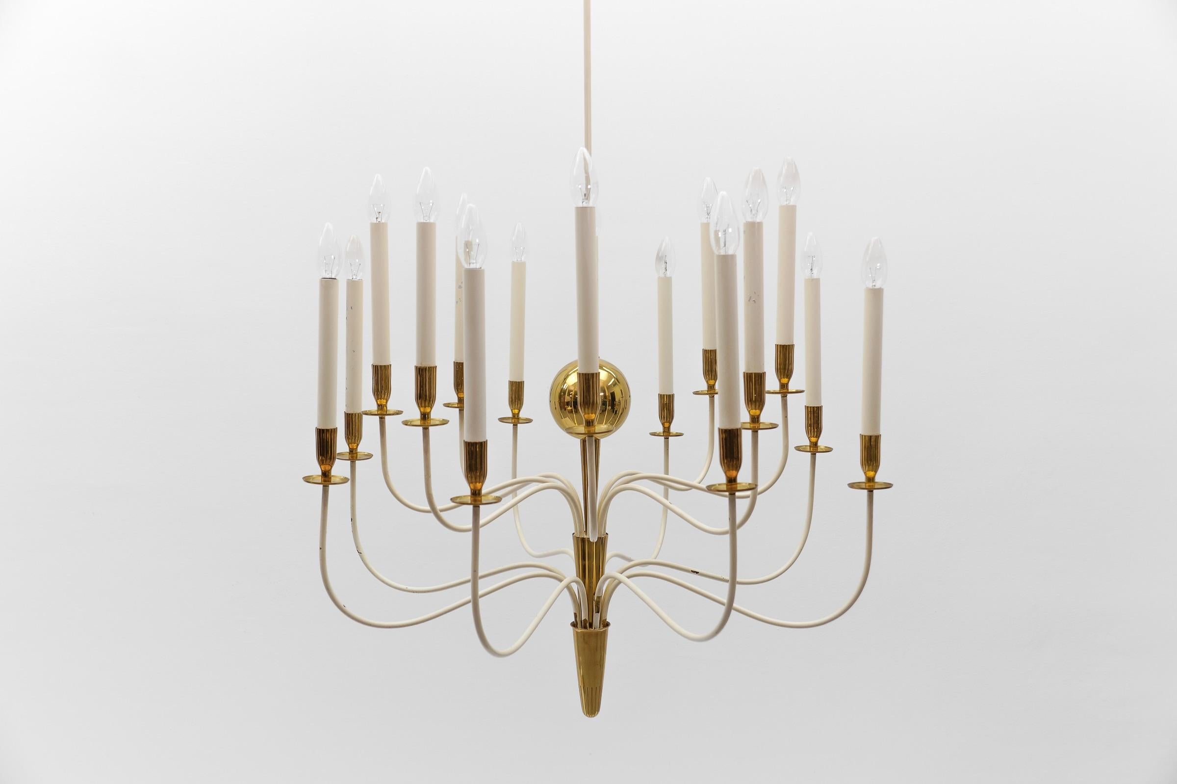 Tedesco Incredibile lampadario enorme di Vereinigte Werkstätten München, Germania anni '50 in vendita