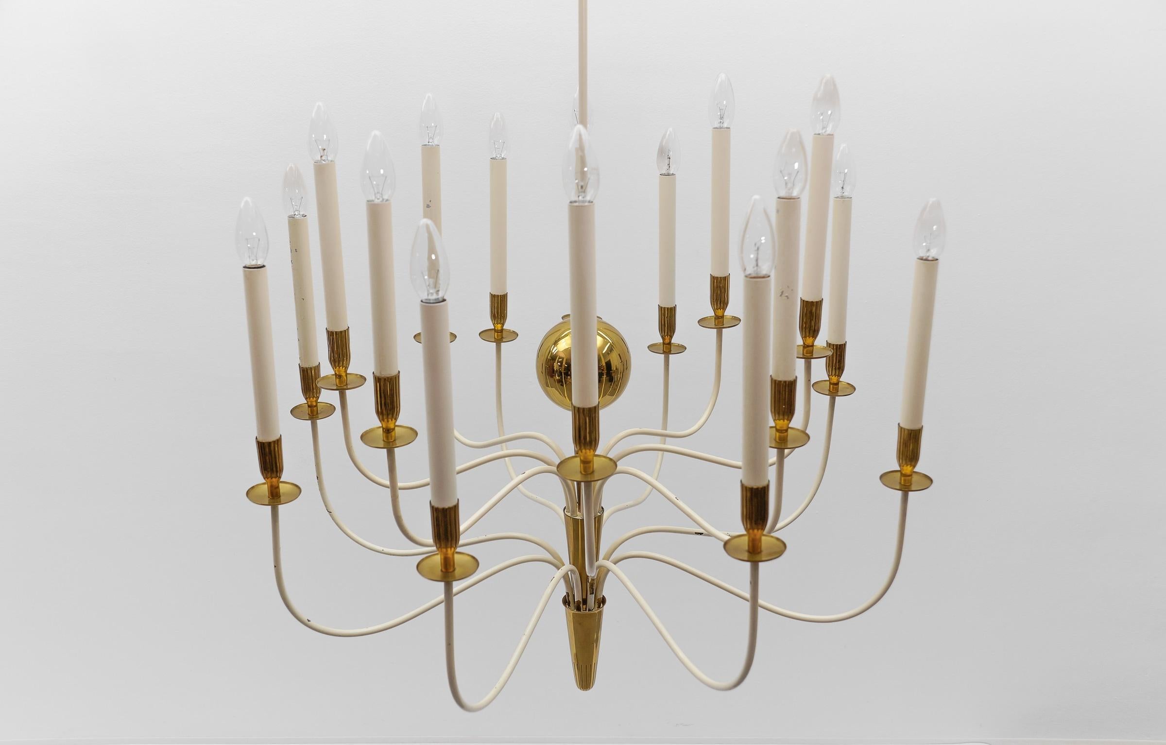 Metallo Incredibile lampadario enorme di Vereinigte Werkstätten München, Germania anni '50 in vendita