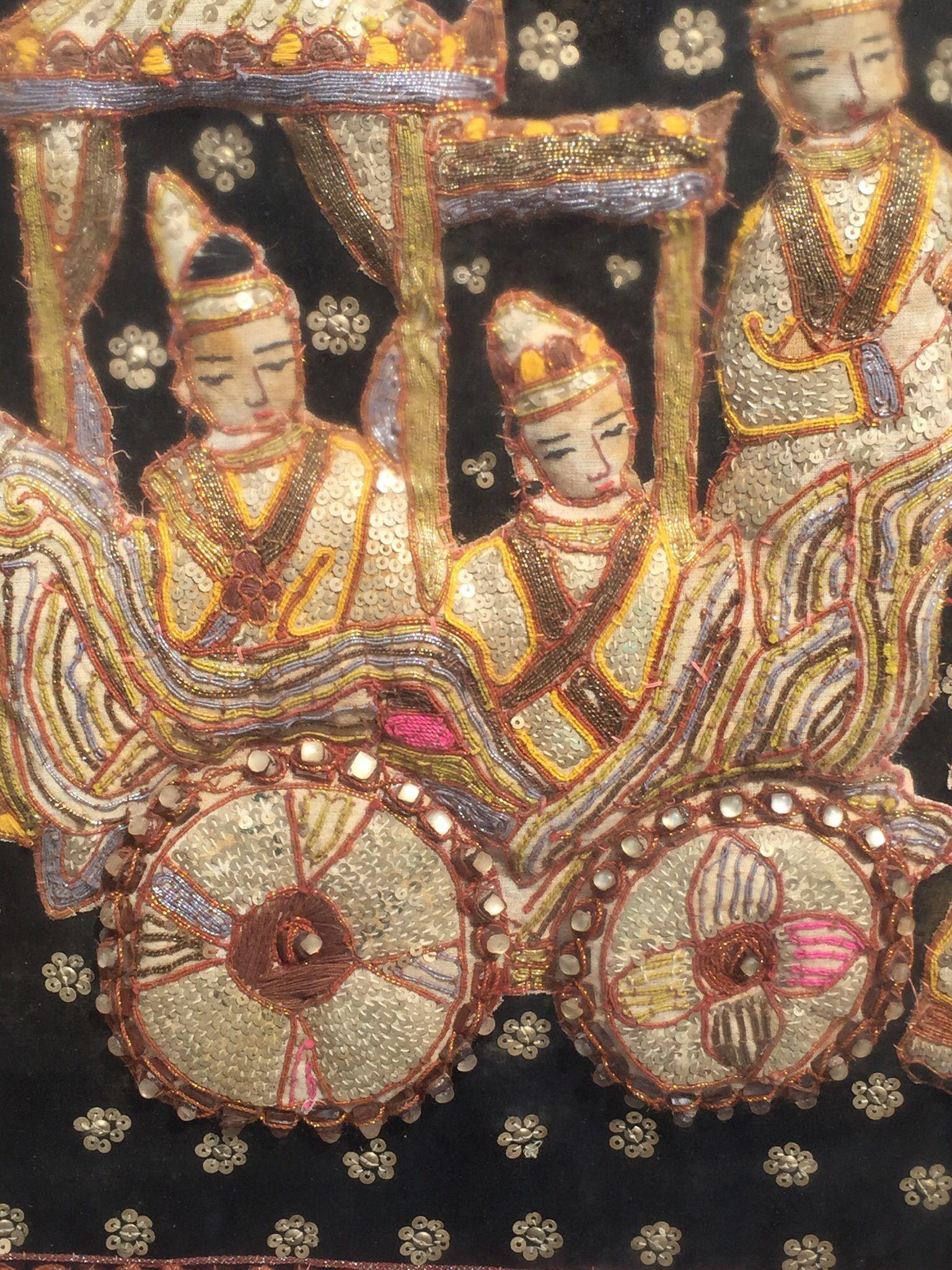 Indien Incroyable tapisserie d'art décoratif indien en soie, issue d'une famille royale en vente