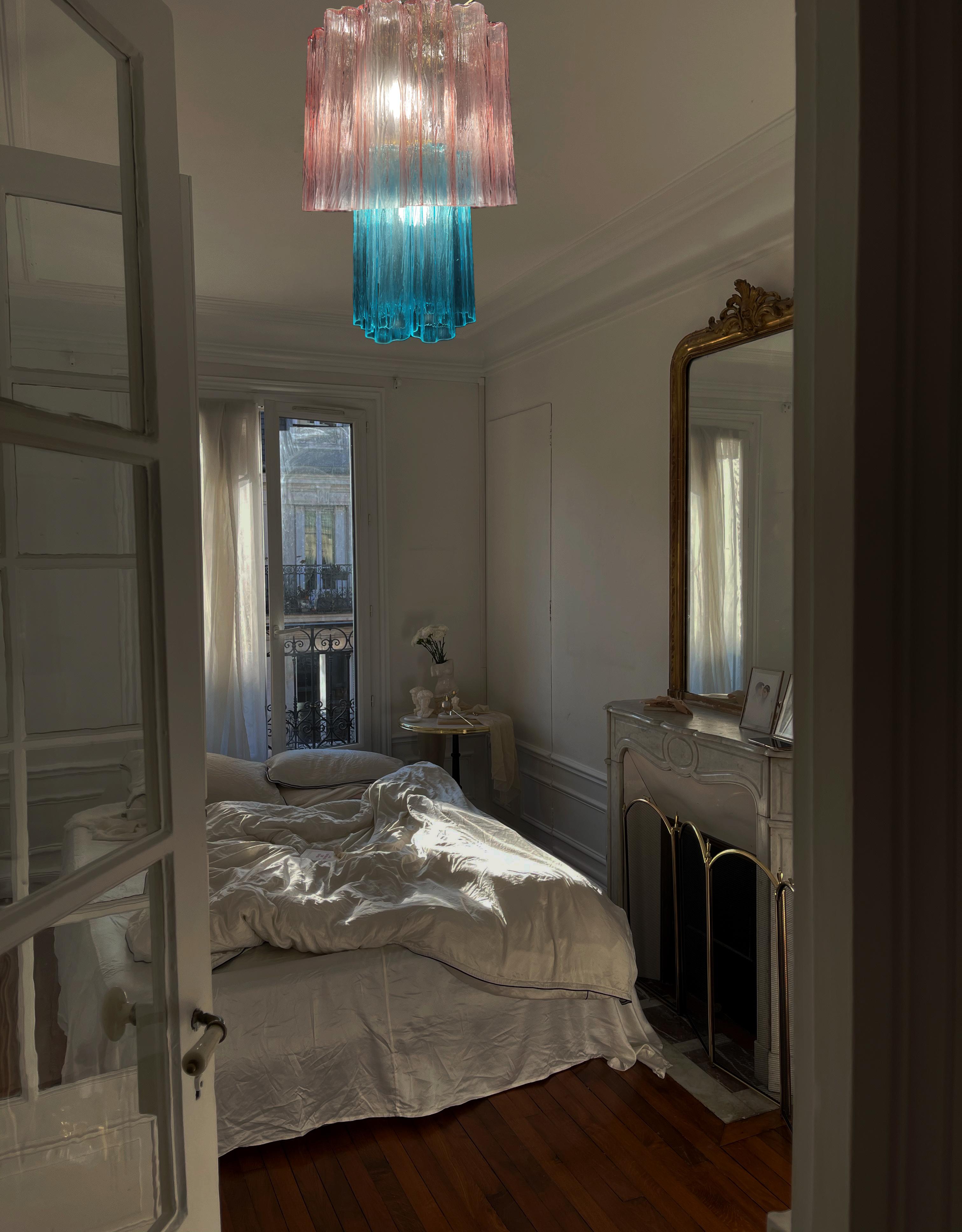 Contemporary Amazing Italian Pink-Blue Chandelier by Valentina Planta, Murano For Sale