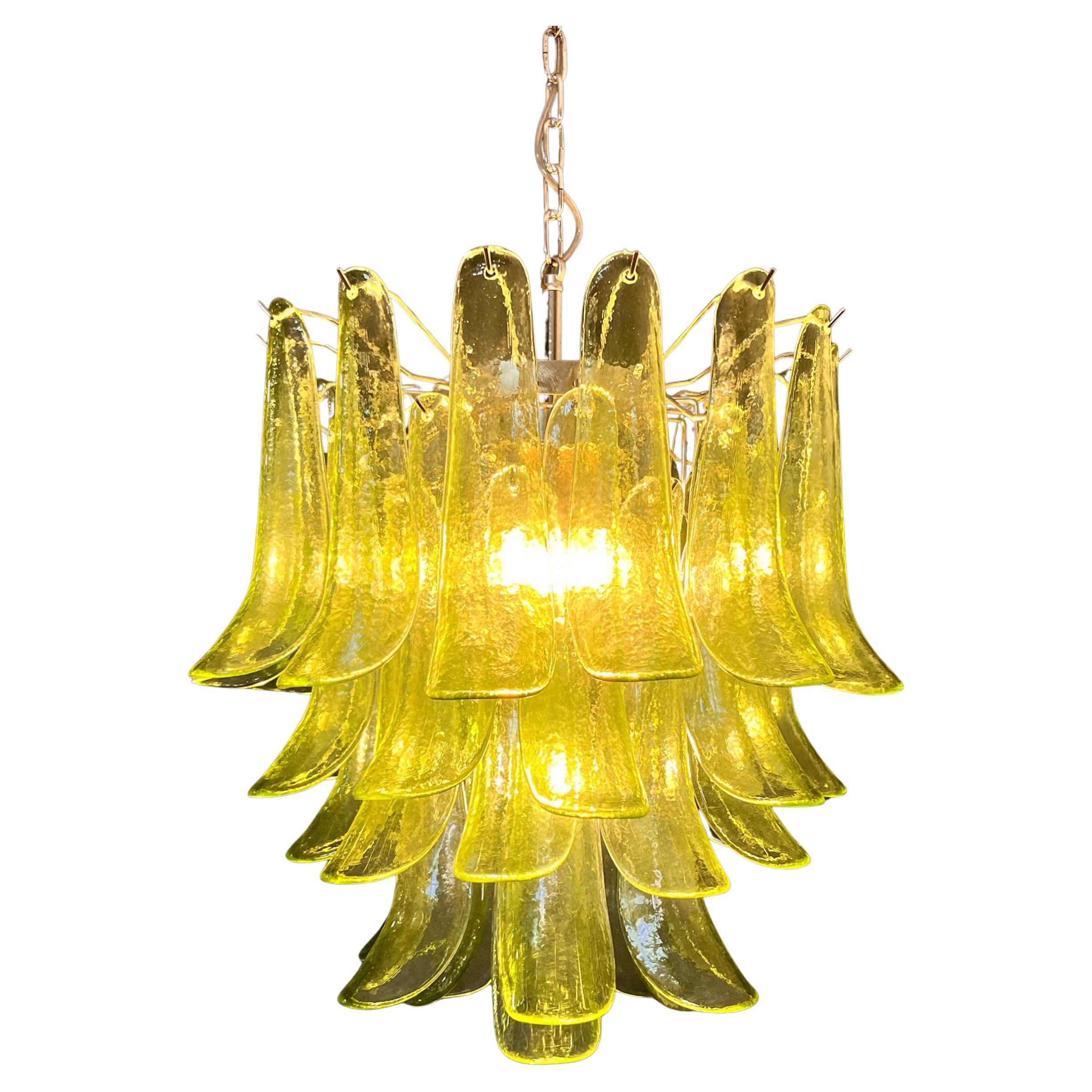 Amazing Italian Vintage Murano Chandelier For Sale