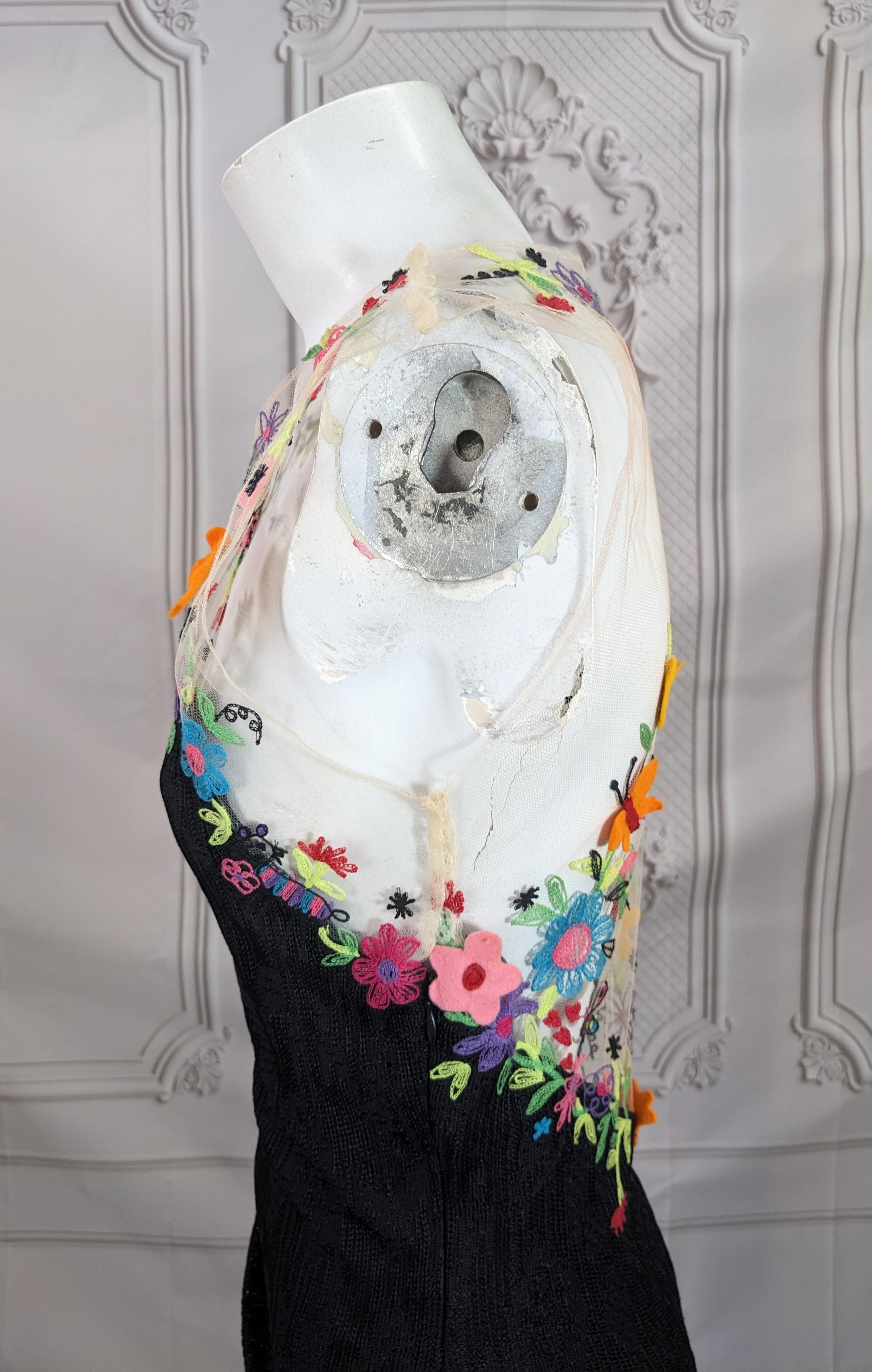 Incroyable robe du soir en maille Pointelle et brodée de John Galliano en vente 12