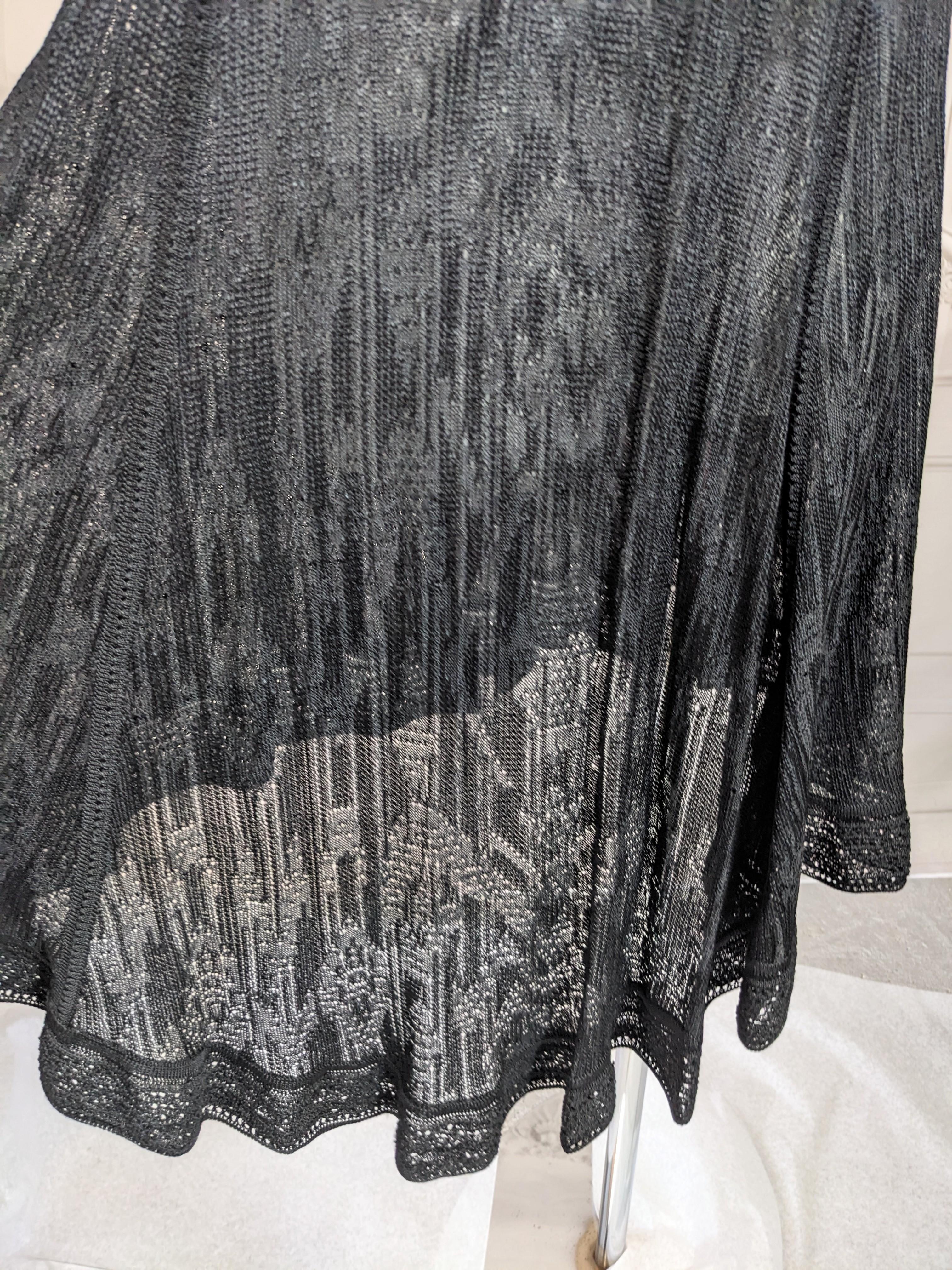 Incroyable robe du soir en maille Pointelle et brodée de John Galliano en vente 13