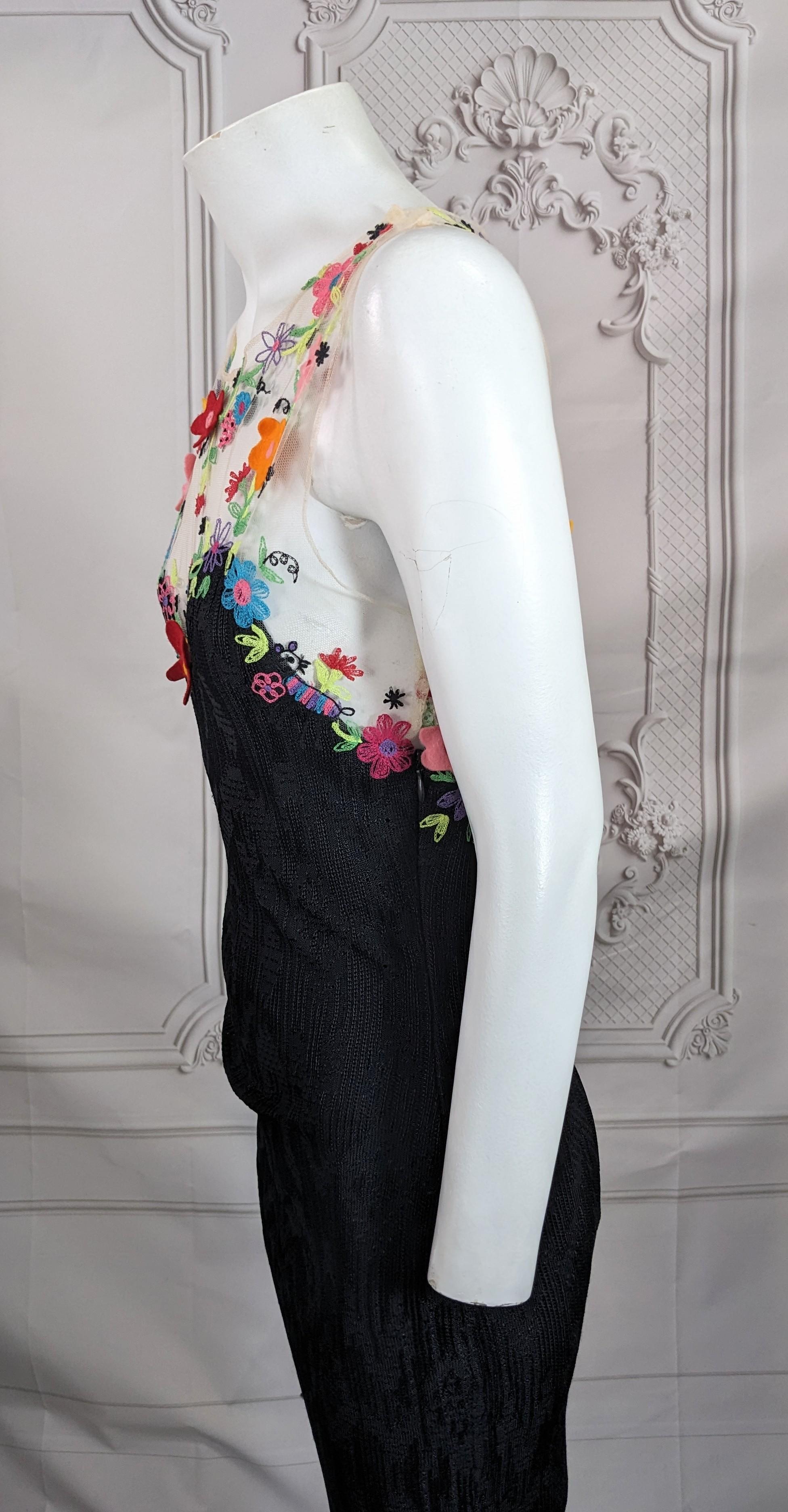 Incroyable robe du soir en maille Pointelle et brodée de John Galliano en vente 2