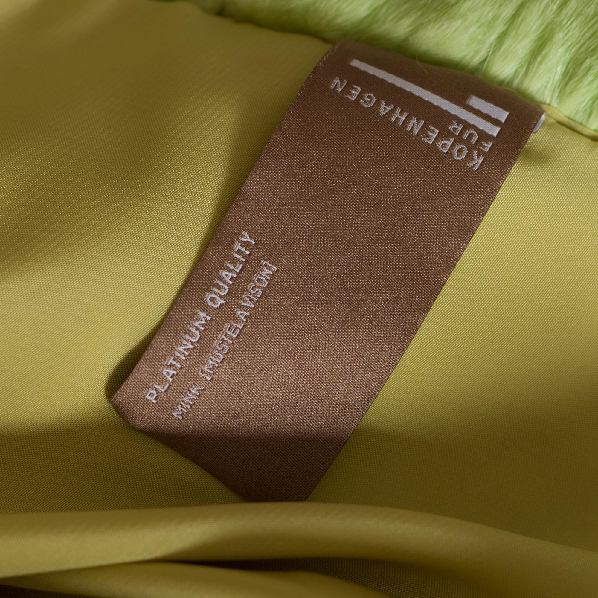 da uomo o donna Incredibile cappotto in pelliccia di Kottas & Mantsios in Zibeline verde (Sable), taglia 42 in vendita