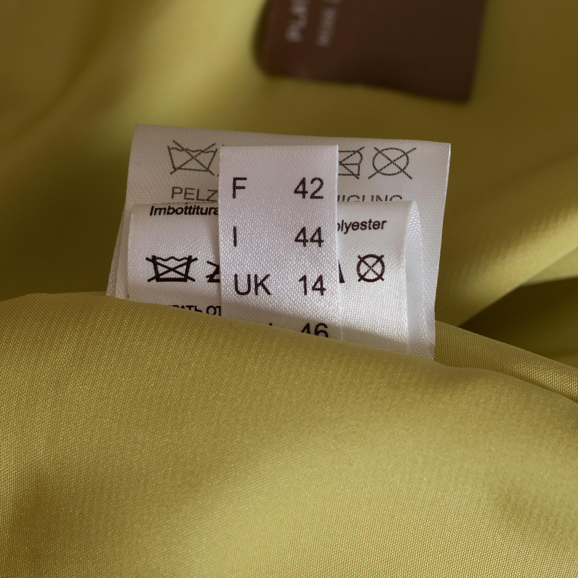 Incredibile cappotto in pelliccia di Kottas & Mantsios in Zibeline verde (Sable), taglia 42 in vendita 2