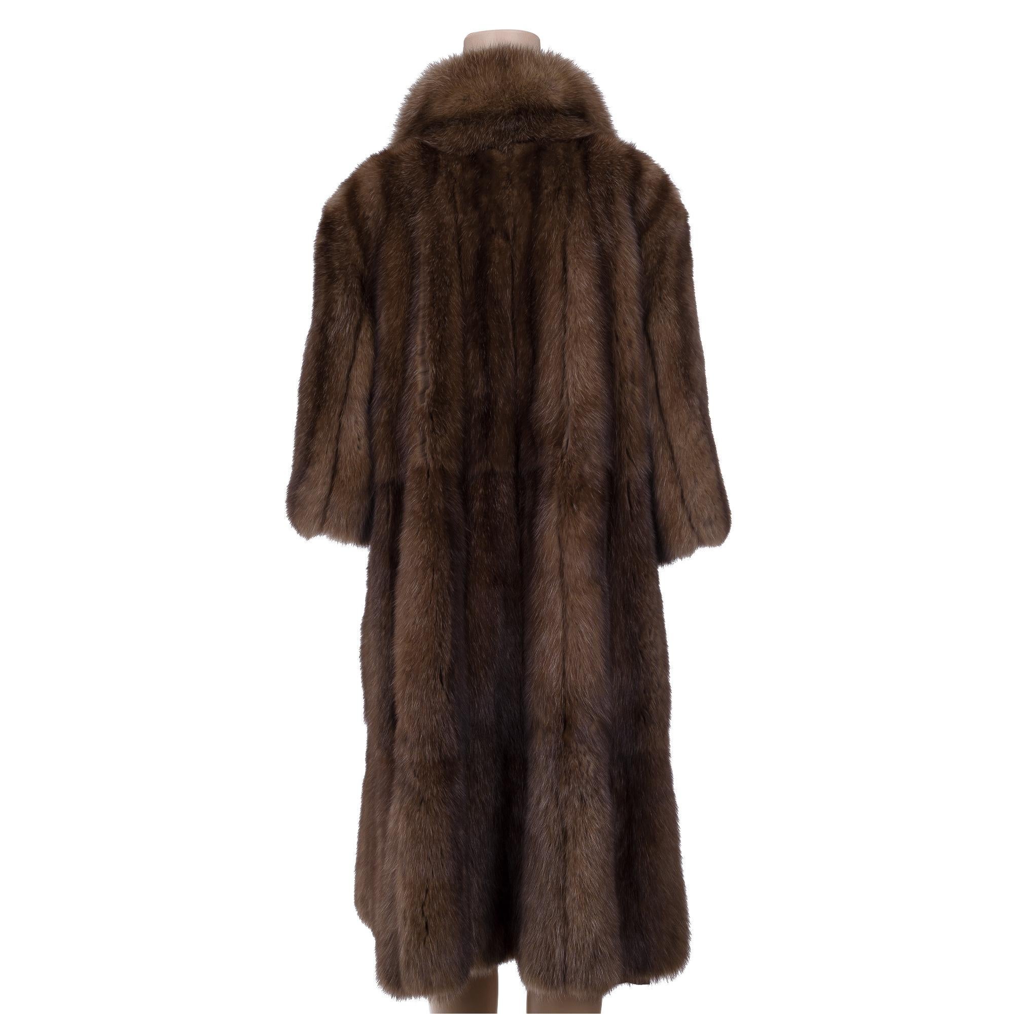 Black Amazing KWKILLICH Coat in Russian marbled brown sable, size 38 For Sale