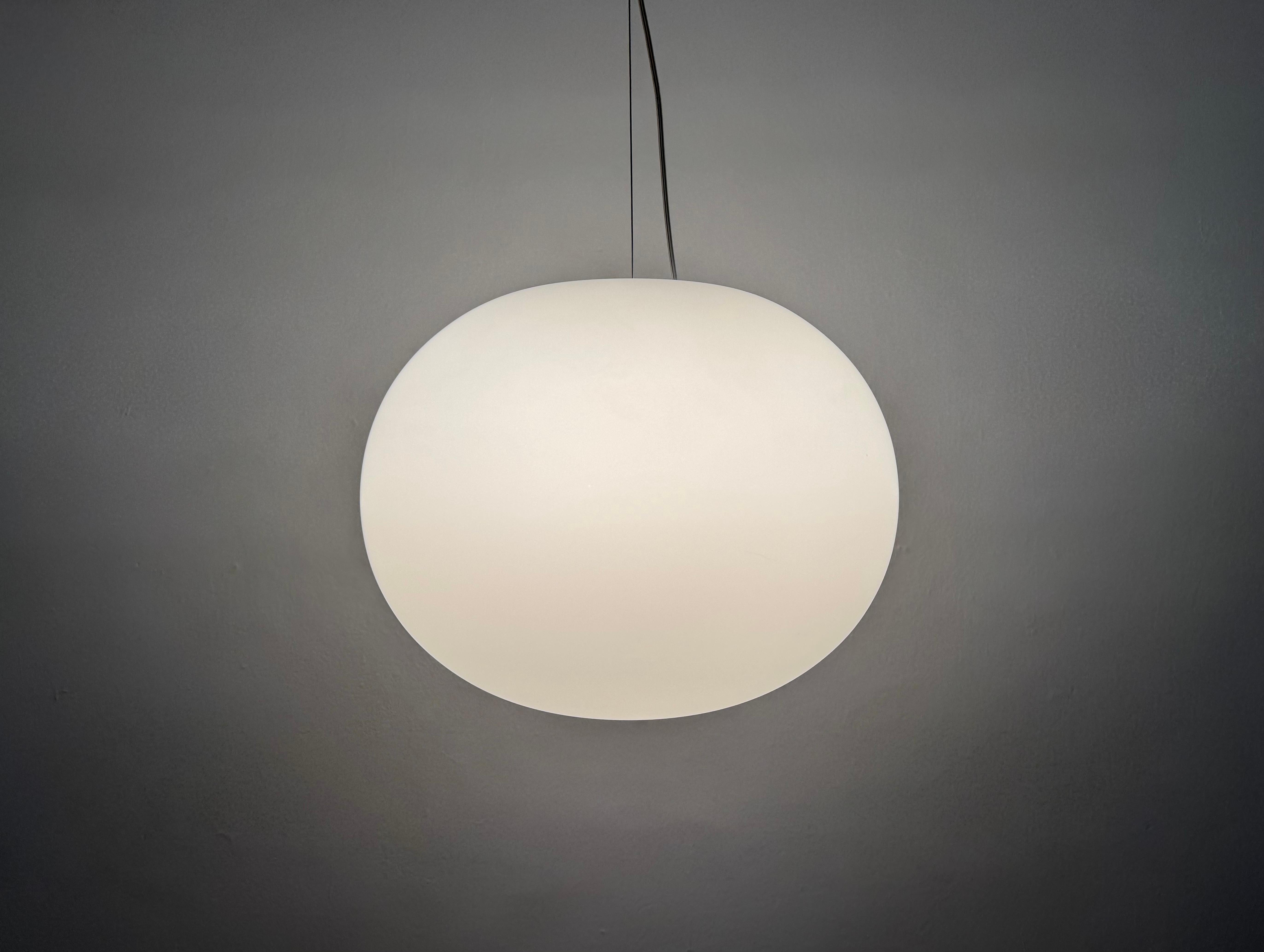 Incredibile lampada a sospensione Large Glo-Ball S2 di Jasper Morrison per Flos in vendita 1