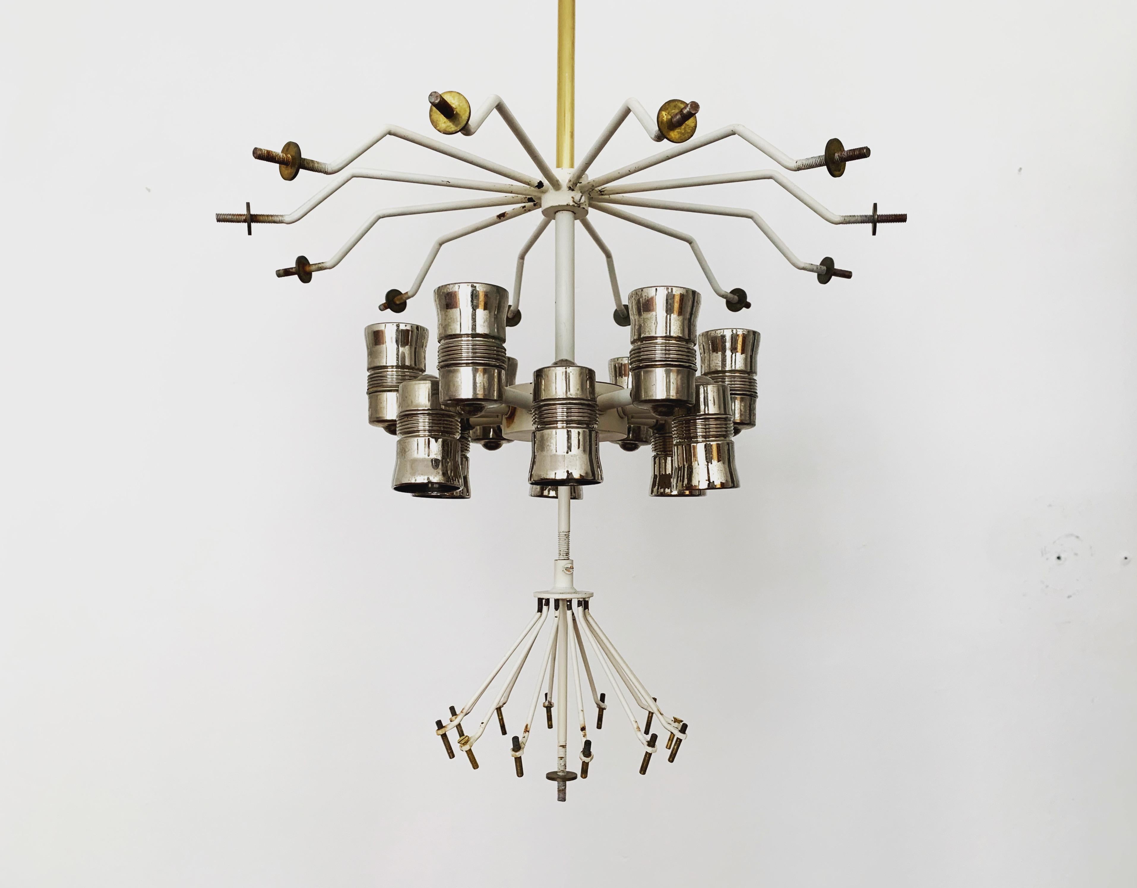Magnifique grand lustre en verre de glace de J.T. Kalmar en vente 8
