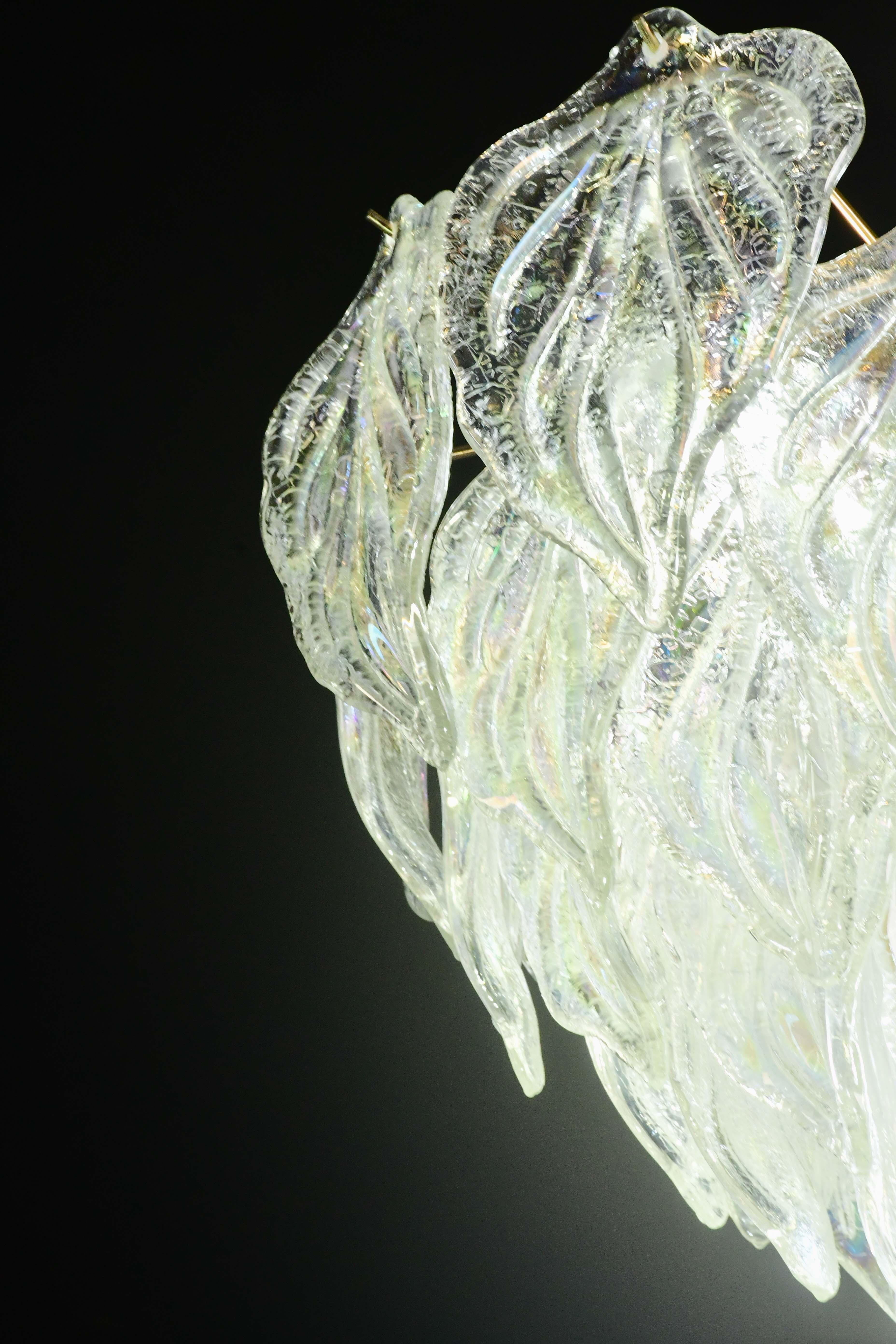 Incredibile lampadario a foglie arcobaleno in vetro di Murano di grandi dimensioni in vendita 5