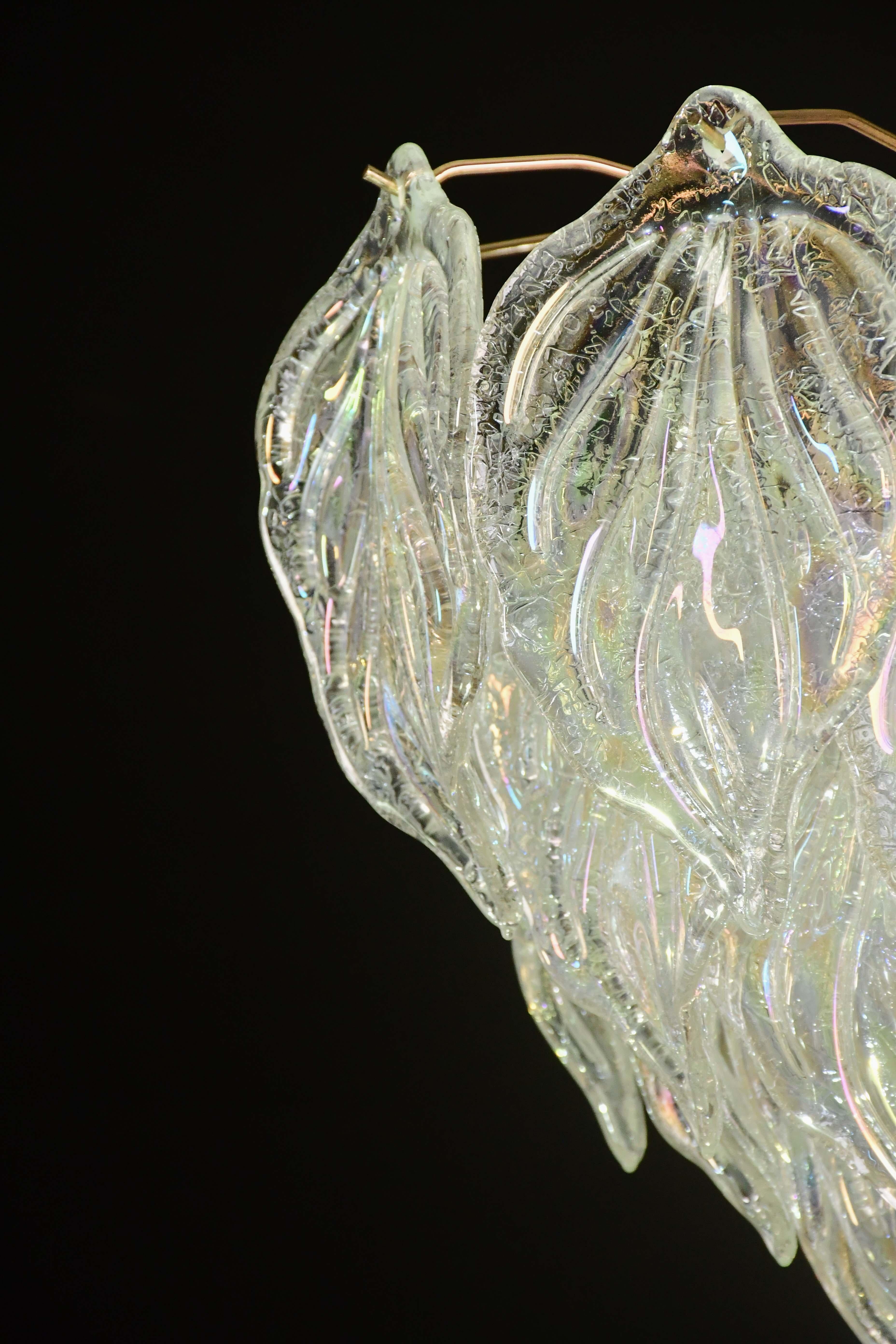 Fine XX secolo Incredibile lampadario a foglie arcobaleno in vetro di Murano di grandi dimensioni in vendita