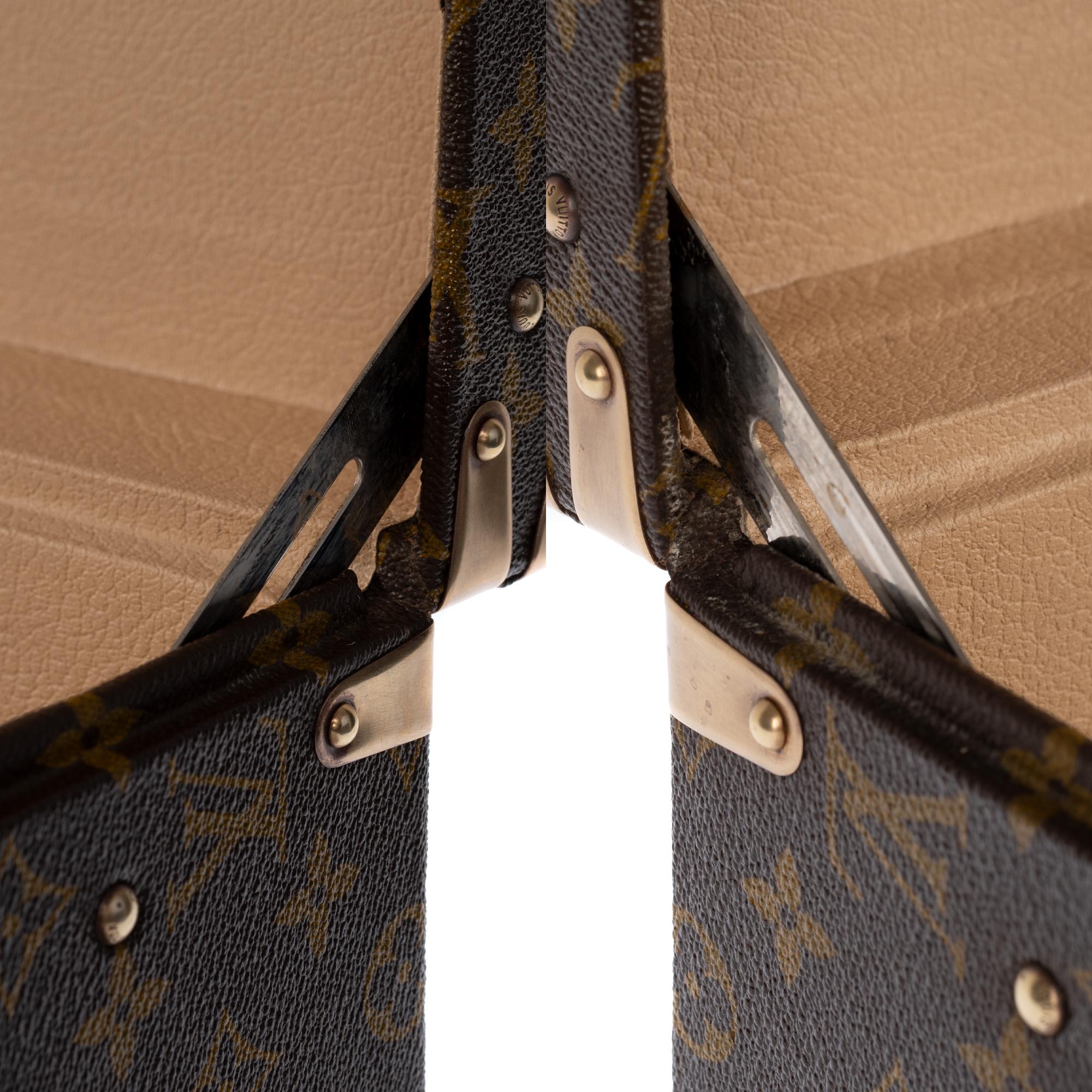 Amazing Louis Vuitton Bisten 60 hard case in monogram canvas and leather  3