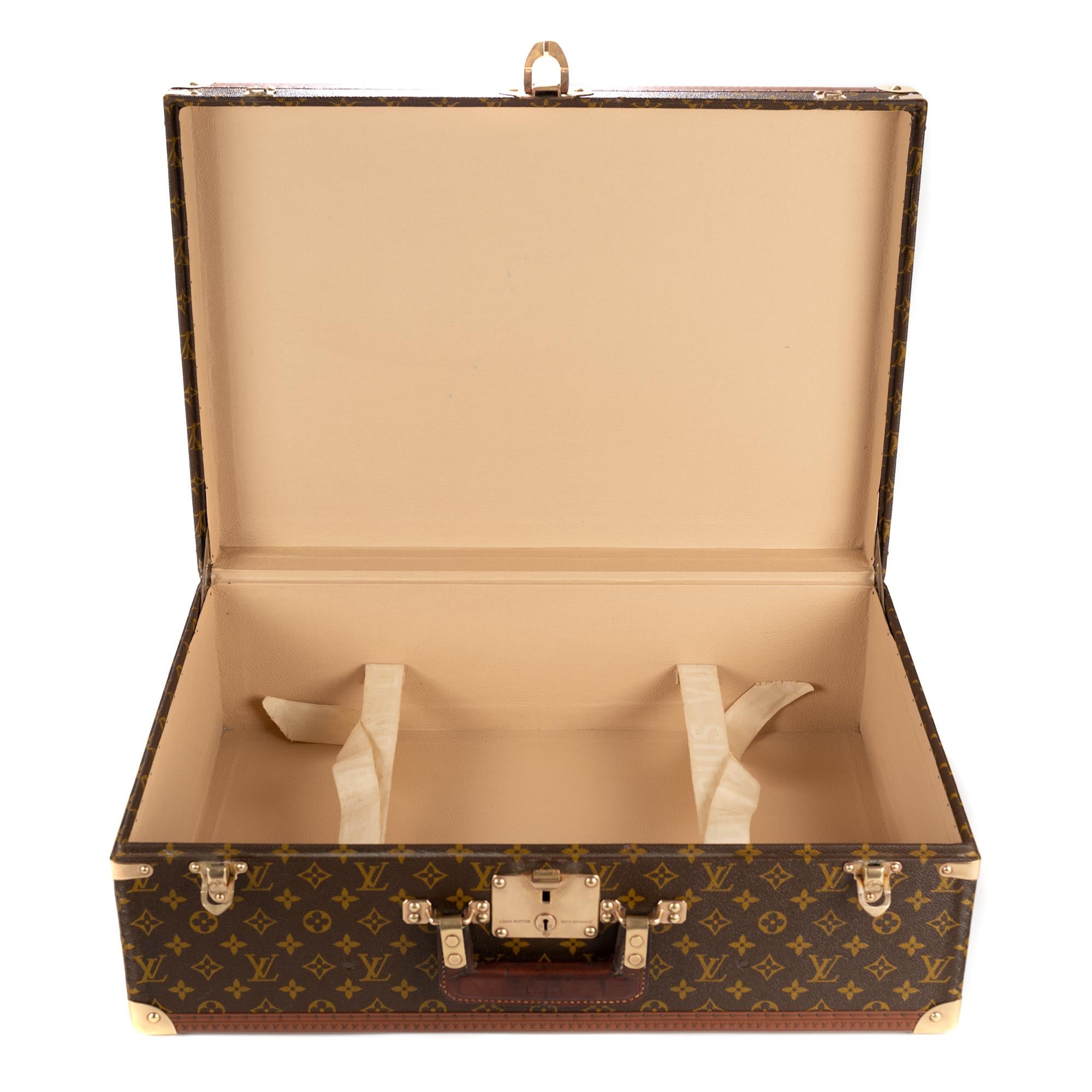 Brown Amazing Louis Vuitton Bisten 60 hard case in monogram canvas and leather 