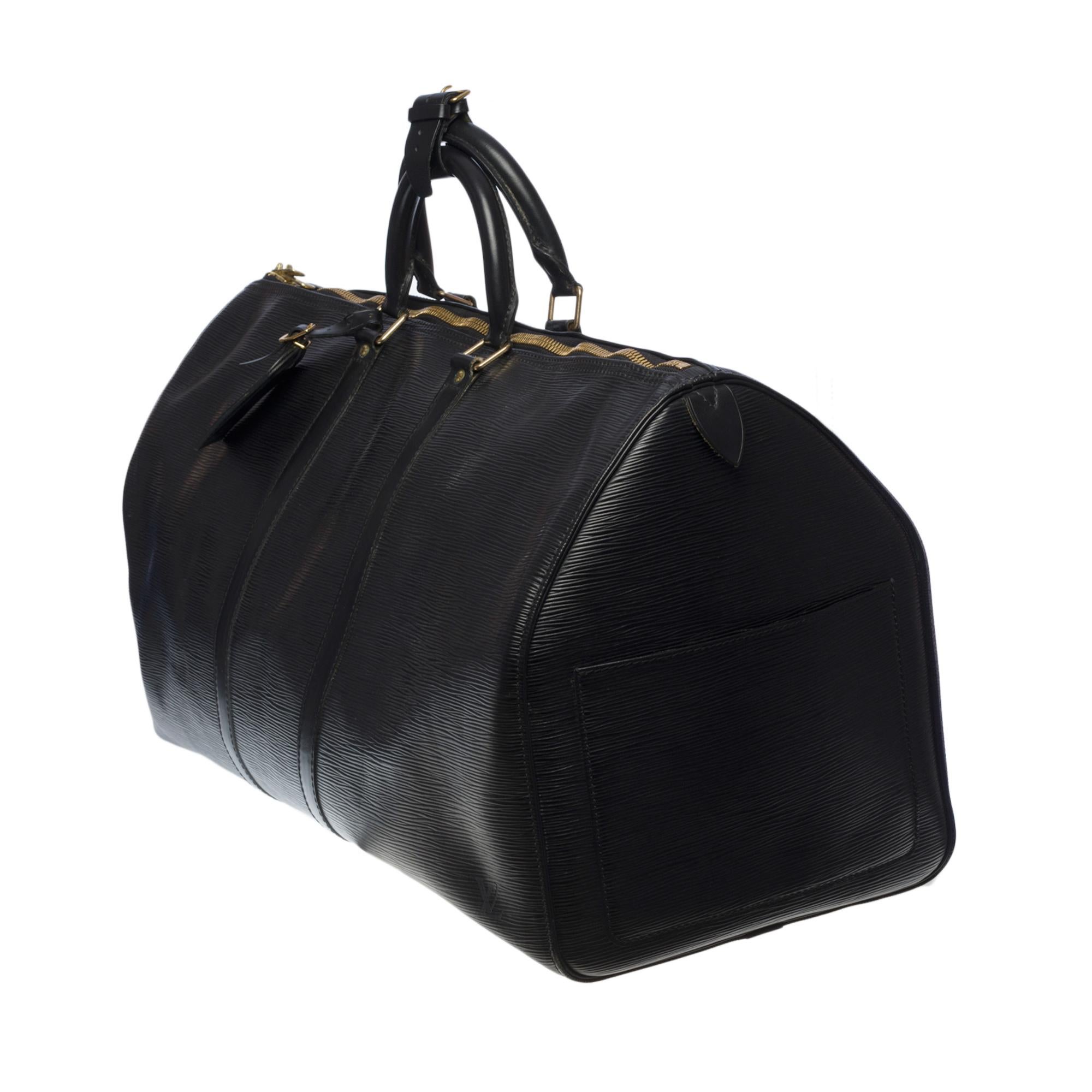 Black Amazing Louis Vuitton Keepall 55 Travel bag in black epi leather