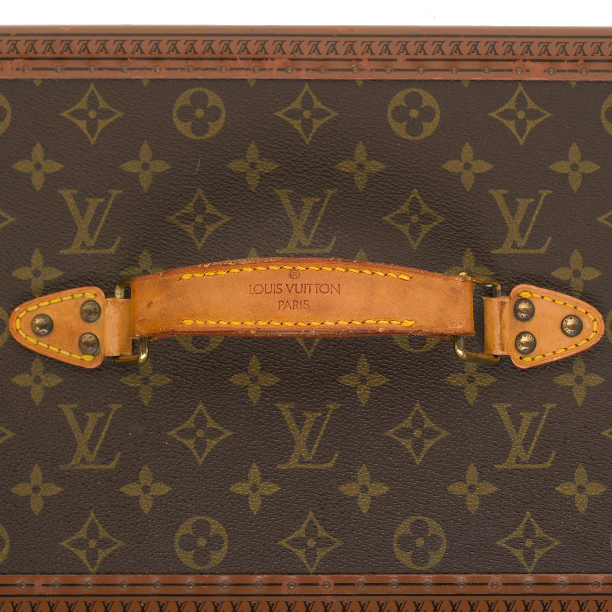 Amazing Louis Vuitton Vanity Case in monogram Canvas and brass hardware 2
