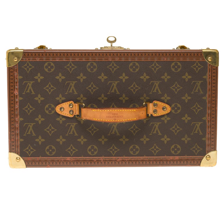 Amazing Louis Vuitton Vanity Case in monogram Canvas and brass hardware