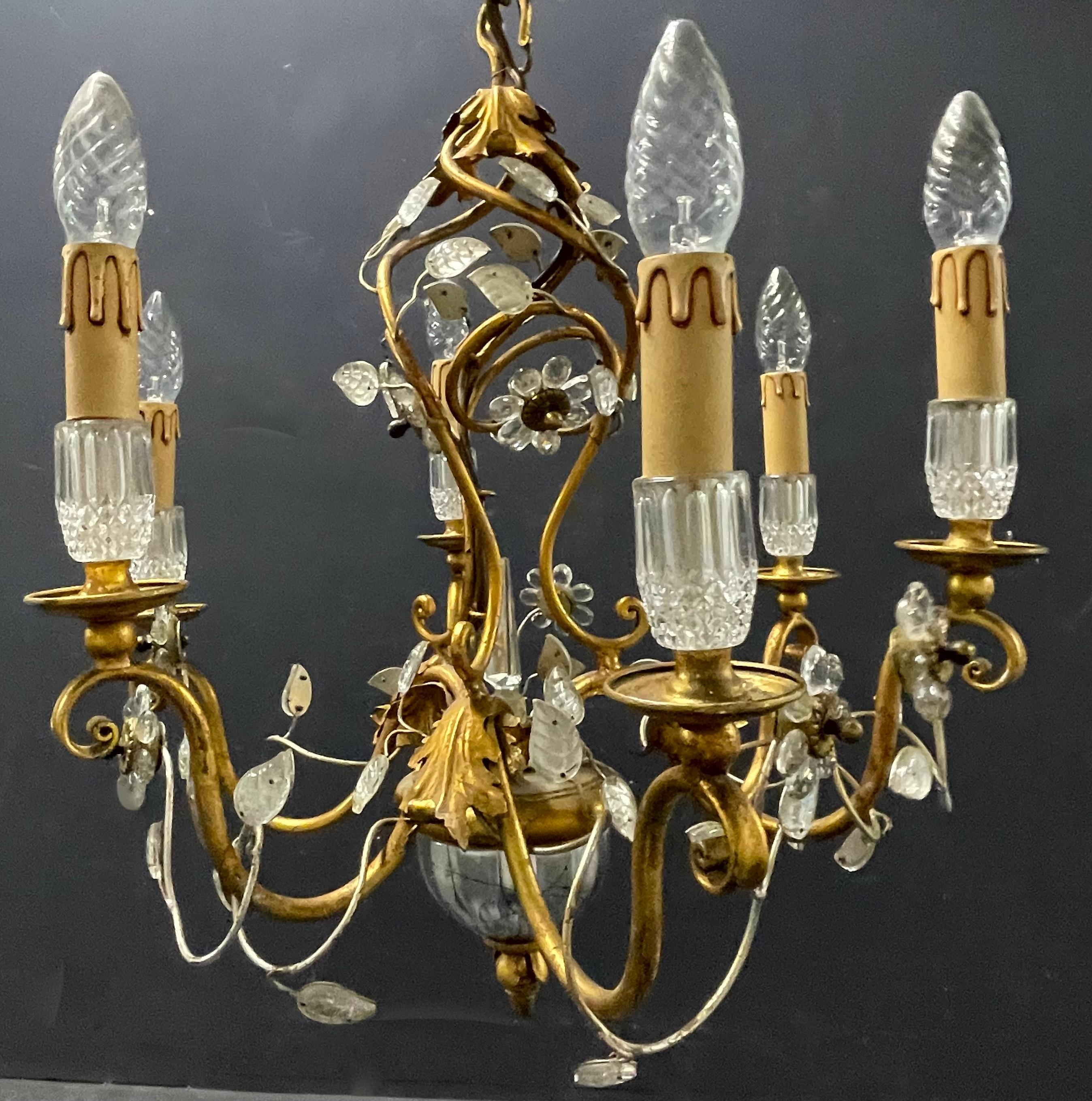 Italiano Incredibile lampadario Maison Bagues. in vendita