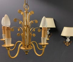 Incredibile lampadario in vetro dorato e cristallo della Maison Baguès